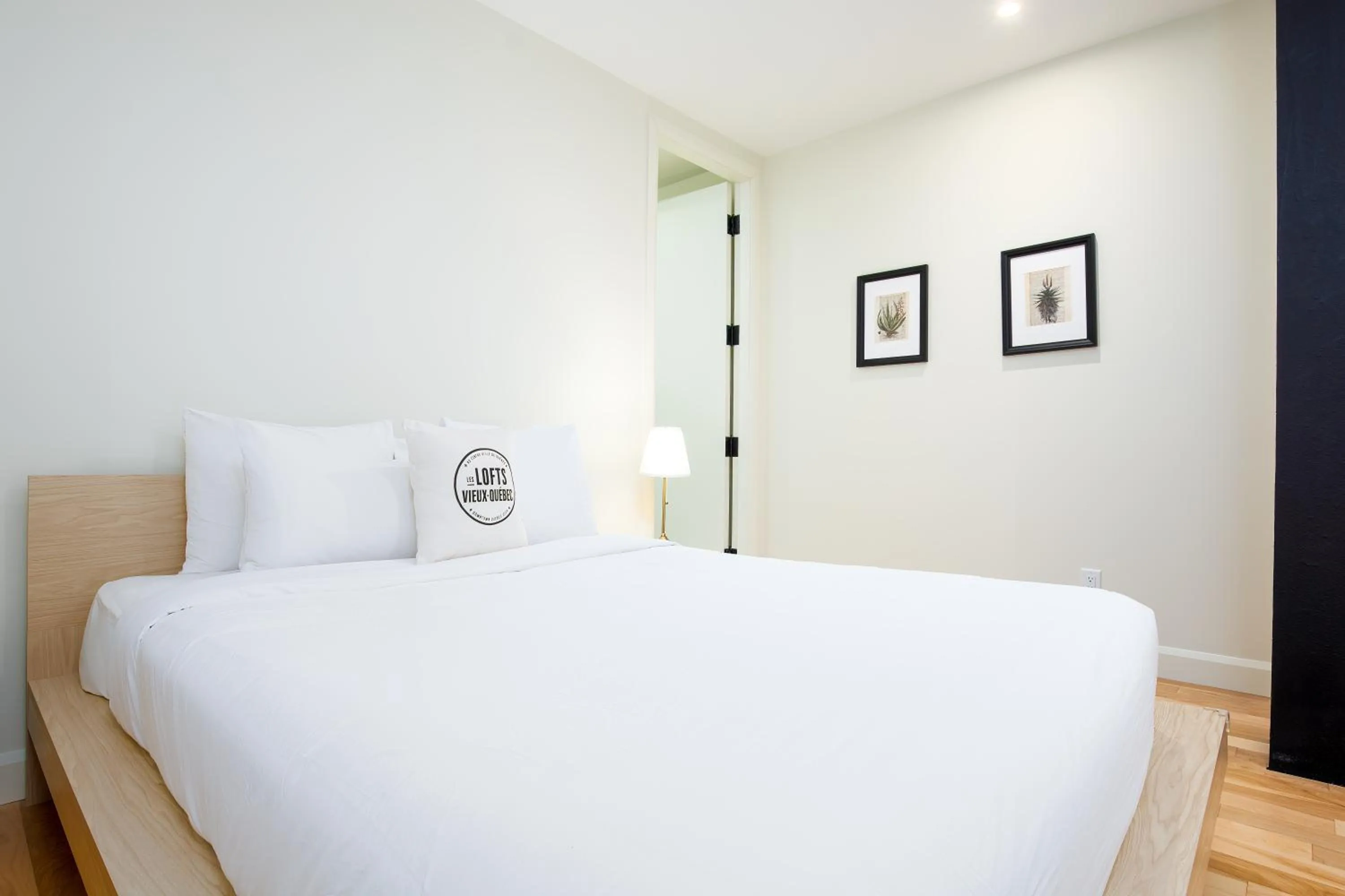 Bed in Les Lofts de la Barricade - Par les Lofts Vieux-Québec