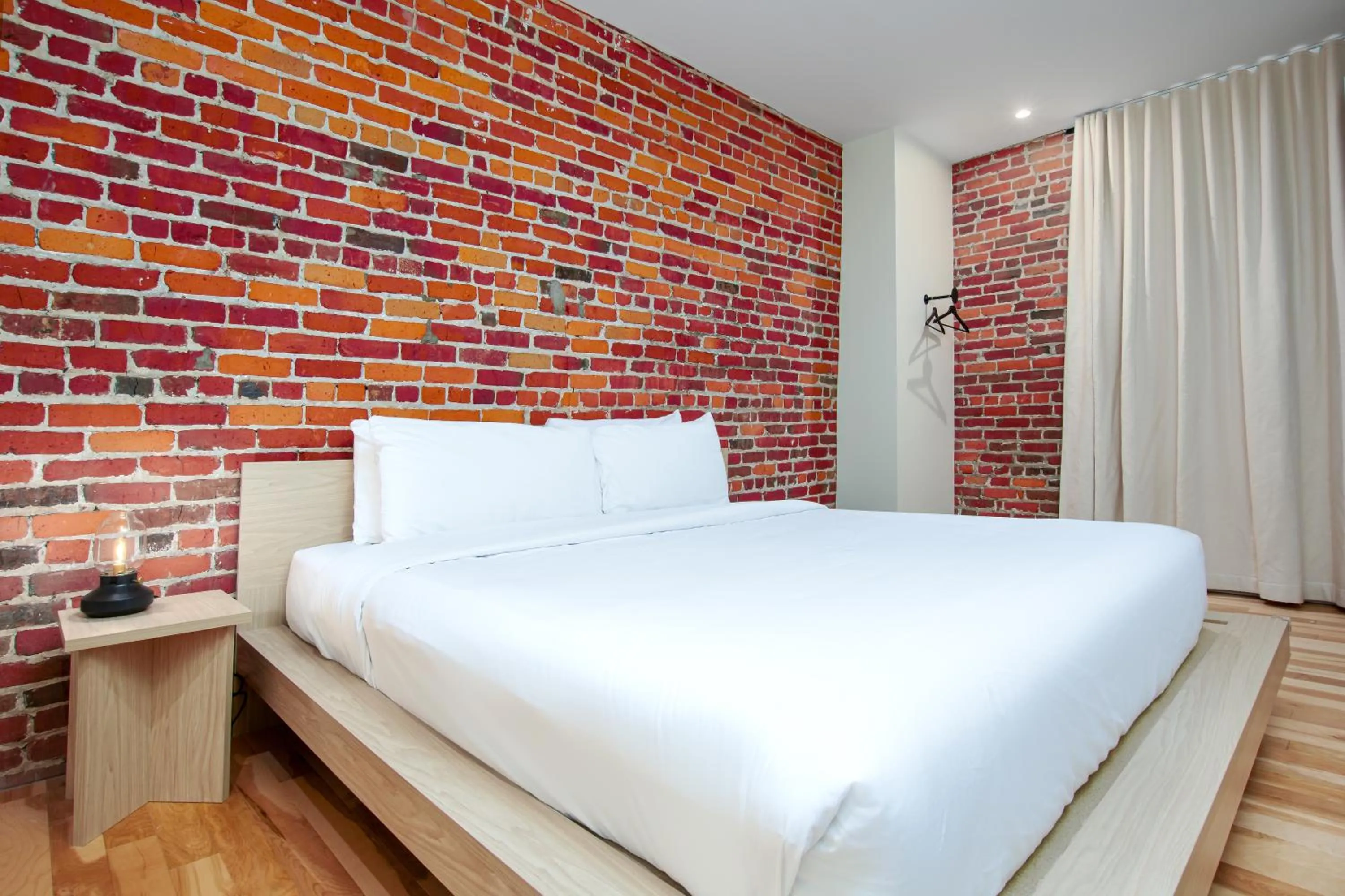 Bed in Les Lofts de la Barricade - Par les Lofts Vieux-Québec