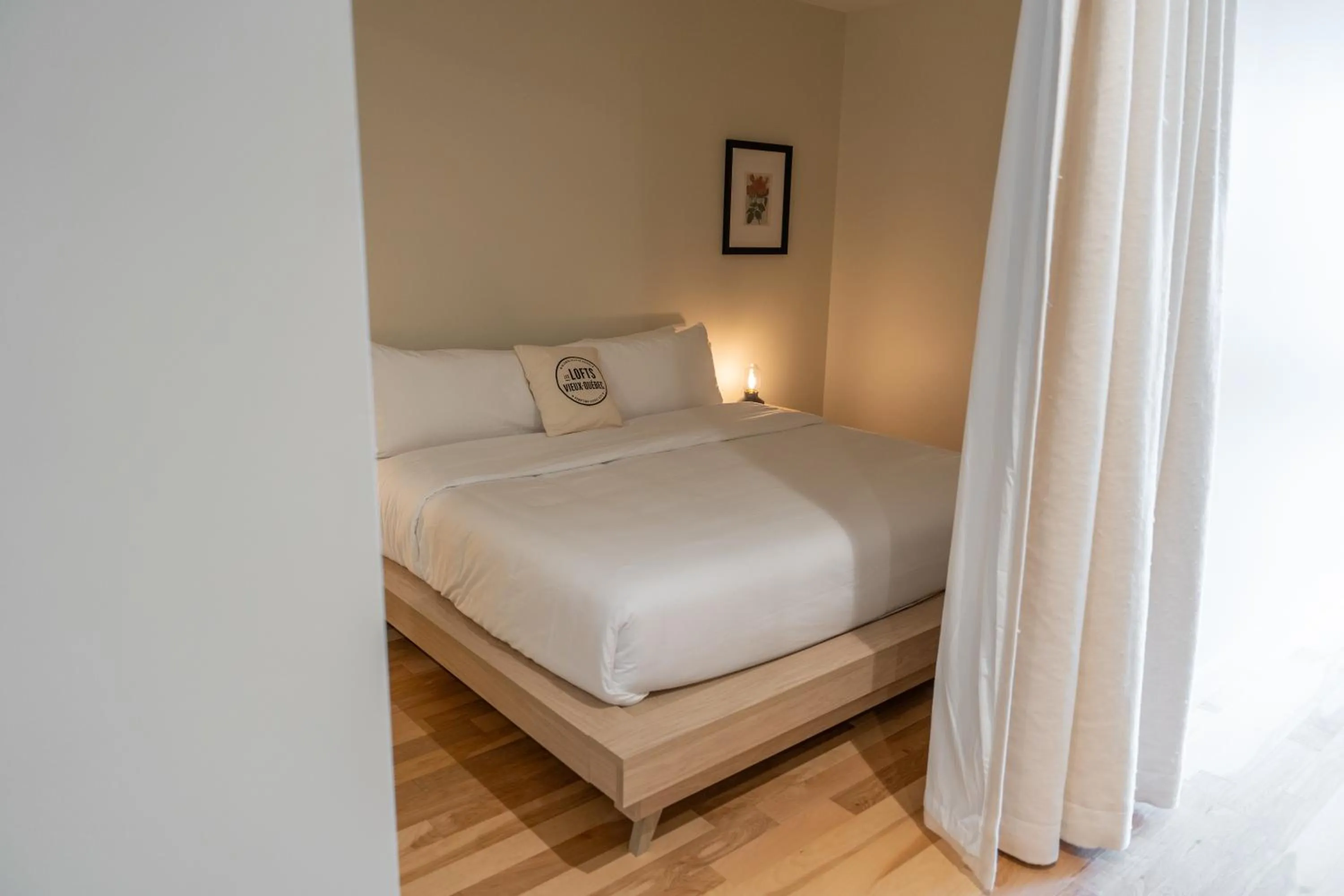 Bed in Les Lofts de la Barricade - Par les Lofts Vieux-Québec