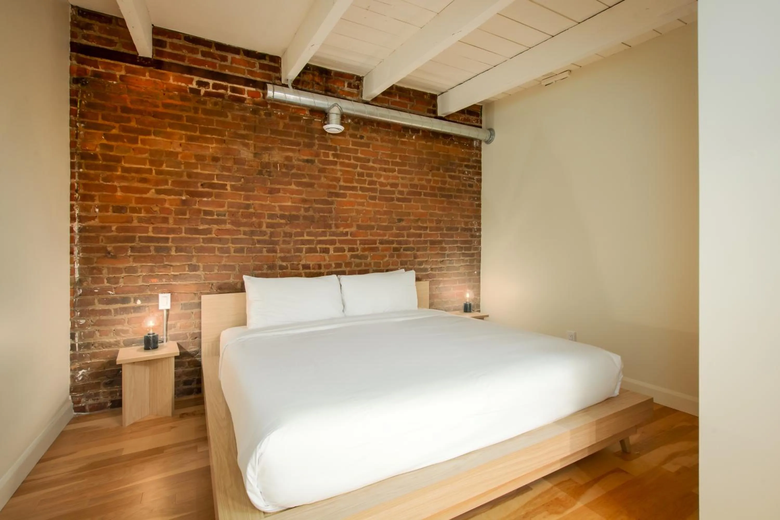 Bed in Les Lofts de la Barricade - Par les Lofts Vieux-Québec