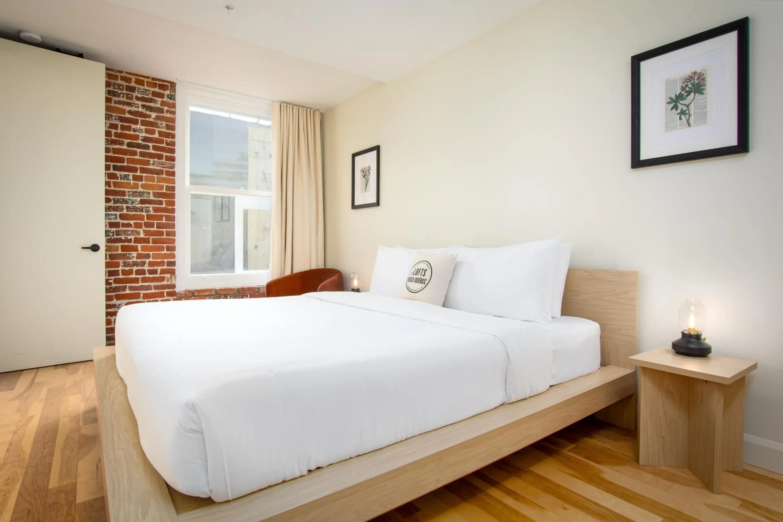 Bed in Les Lofts de la Barricade - Par les Lofts Vieux-Québec