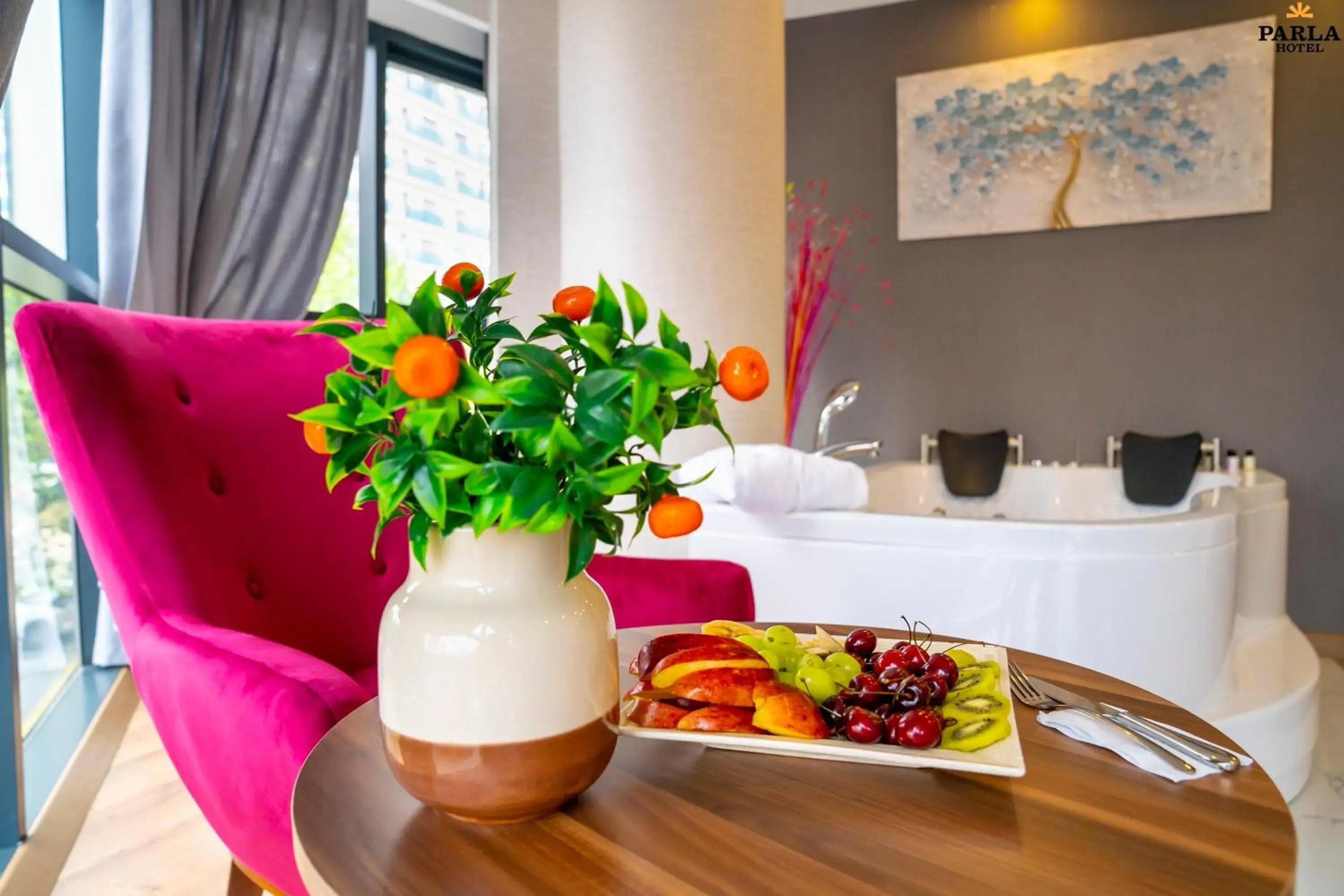 Living room in Parla Suite Hotel Living room in Parla Suite Hotel