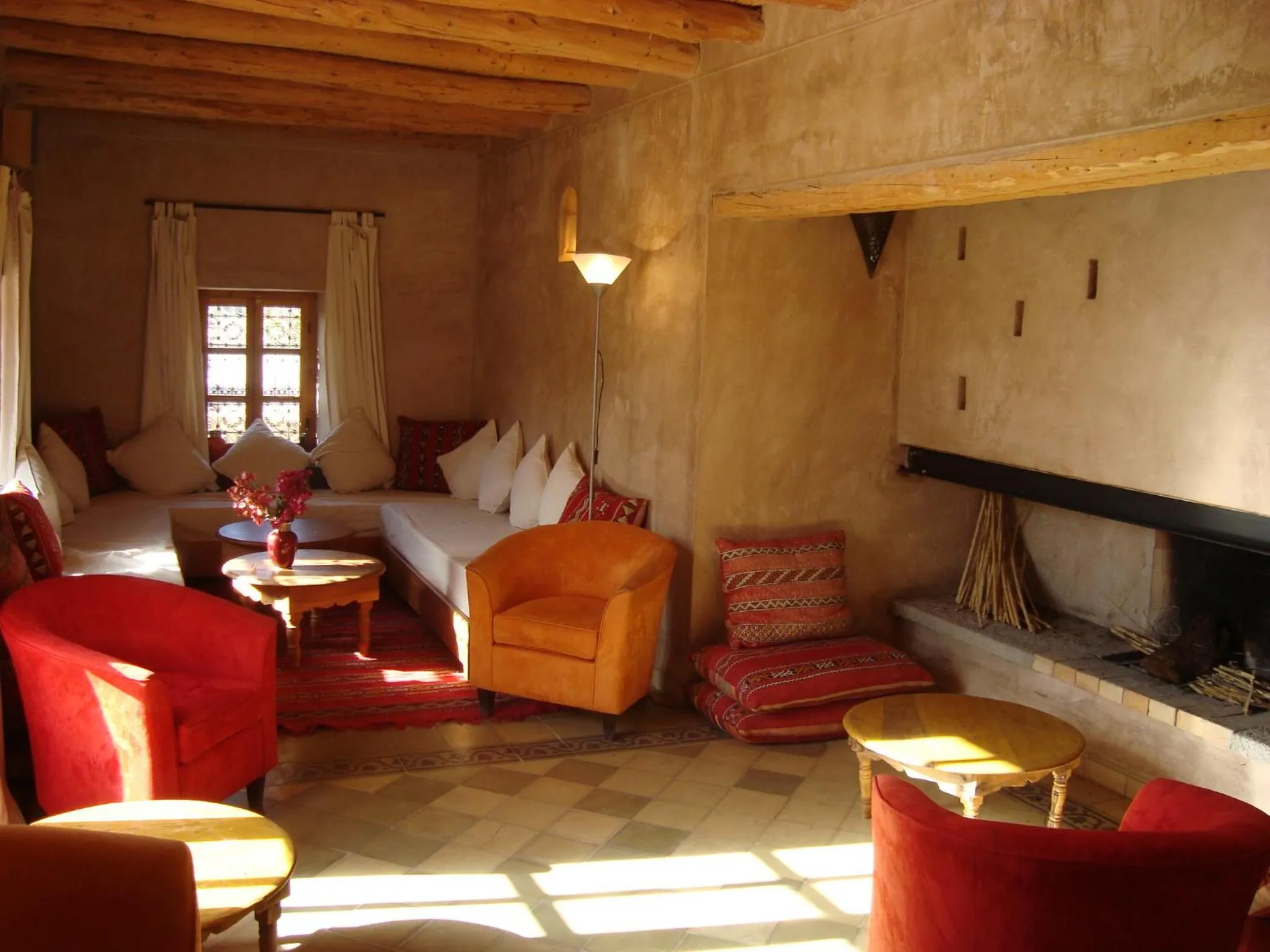 Restaurant/places to eat in Jnane Tihihit