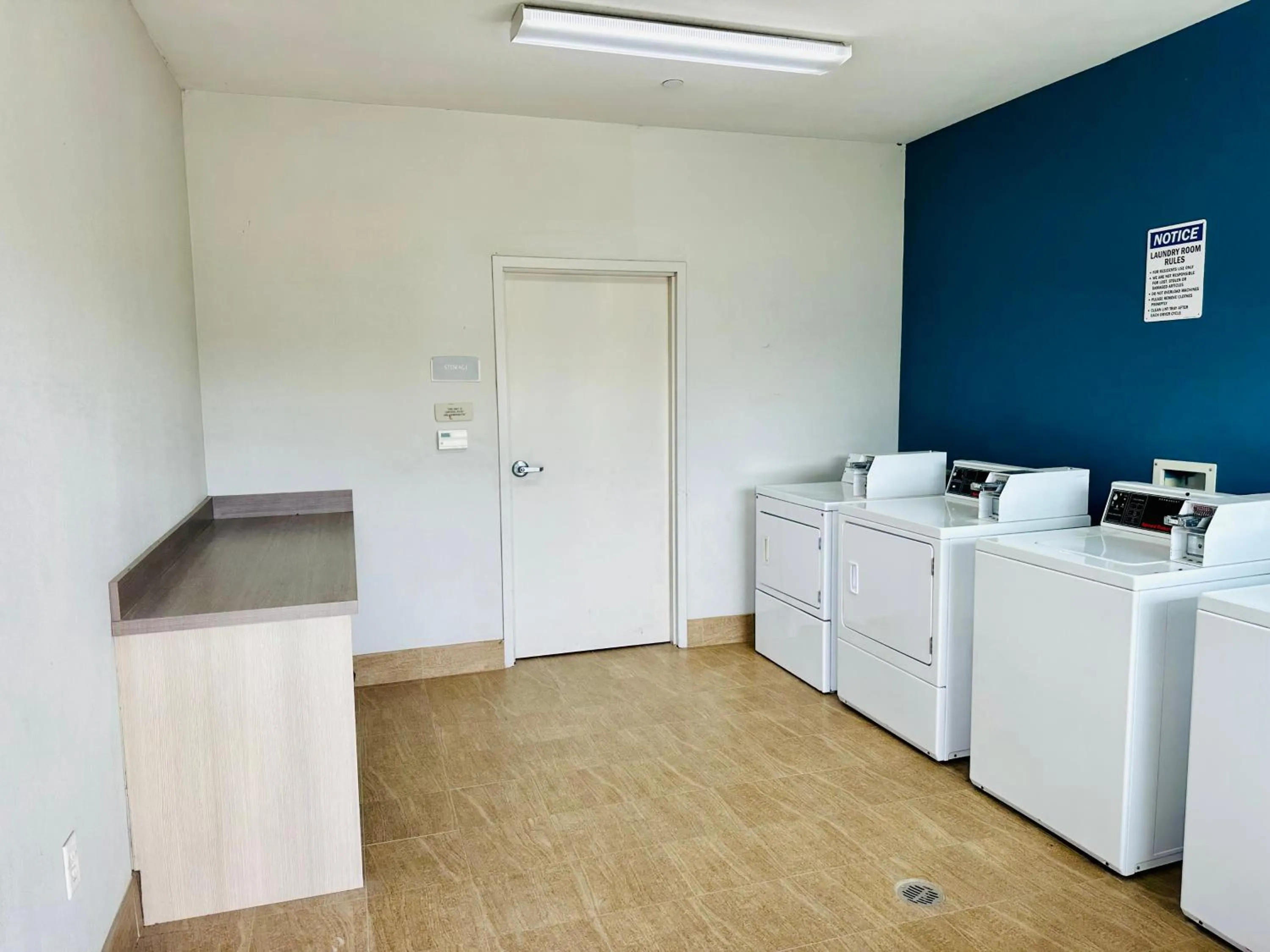 laundry in Lonestar Inn