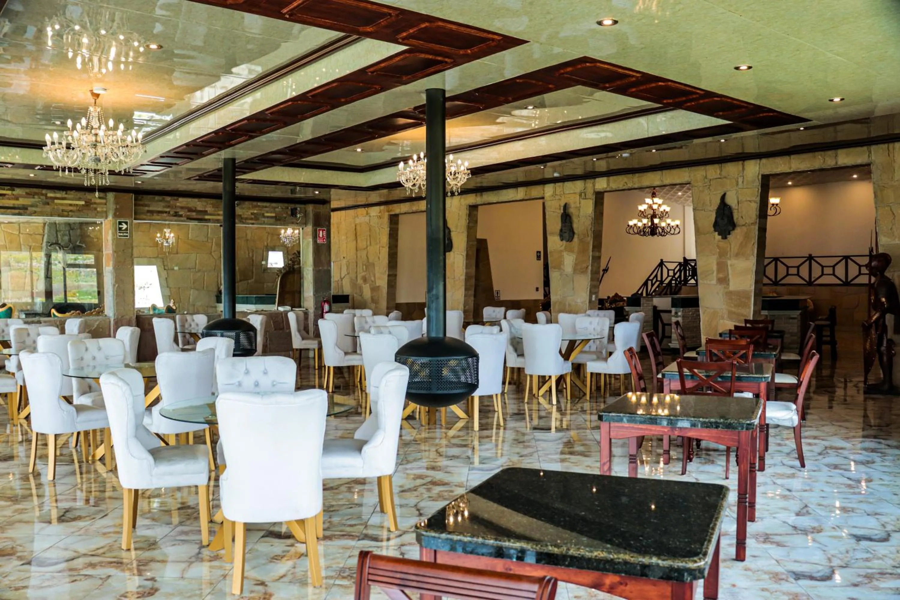 Restaurant/places to eat in Hotel Puerta del Sol Colca