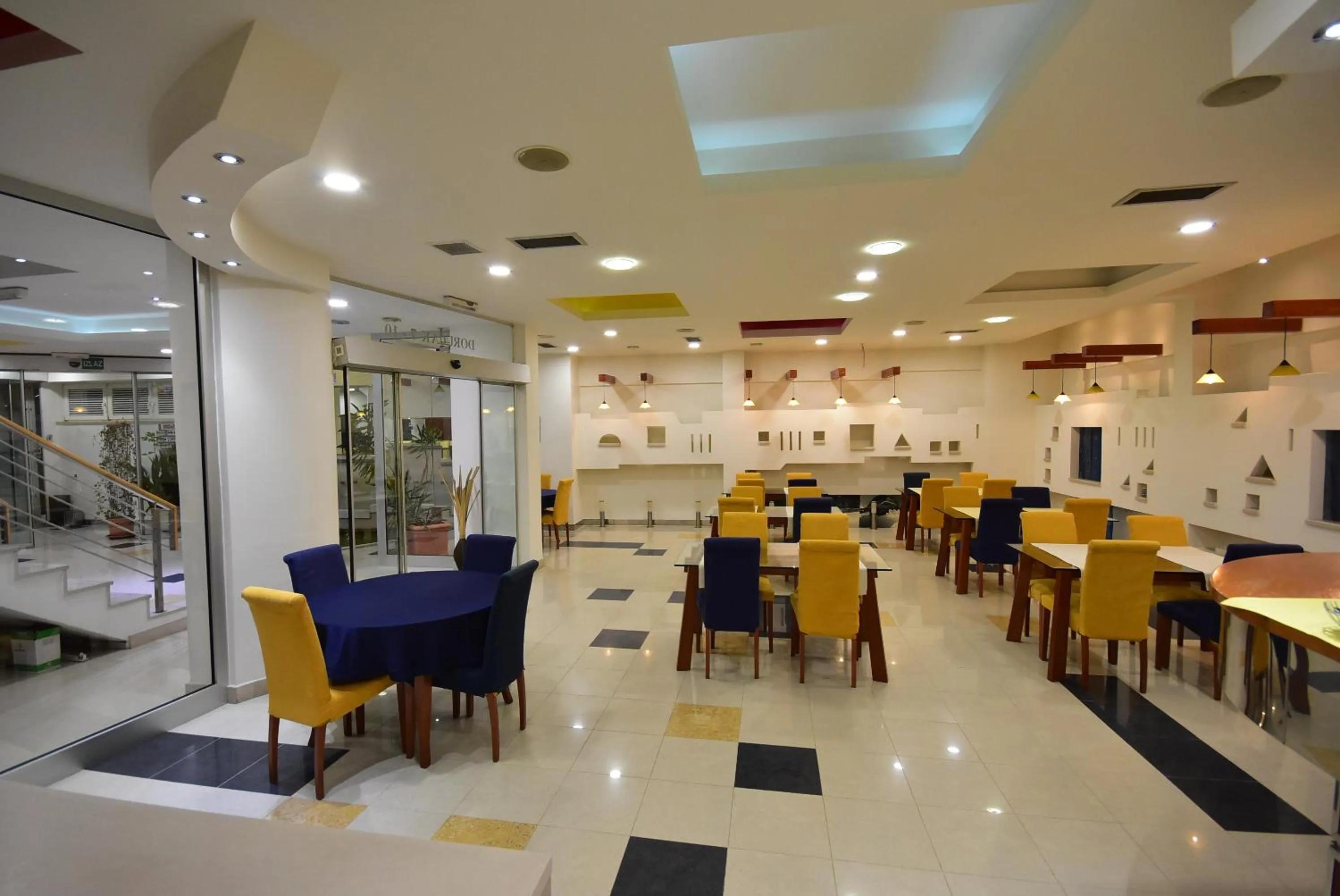 Restaurant/places to eat in Hotel Hecco