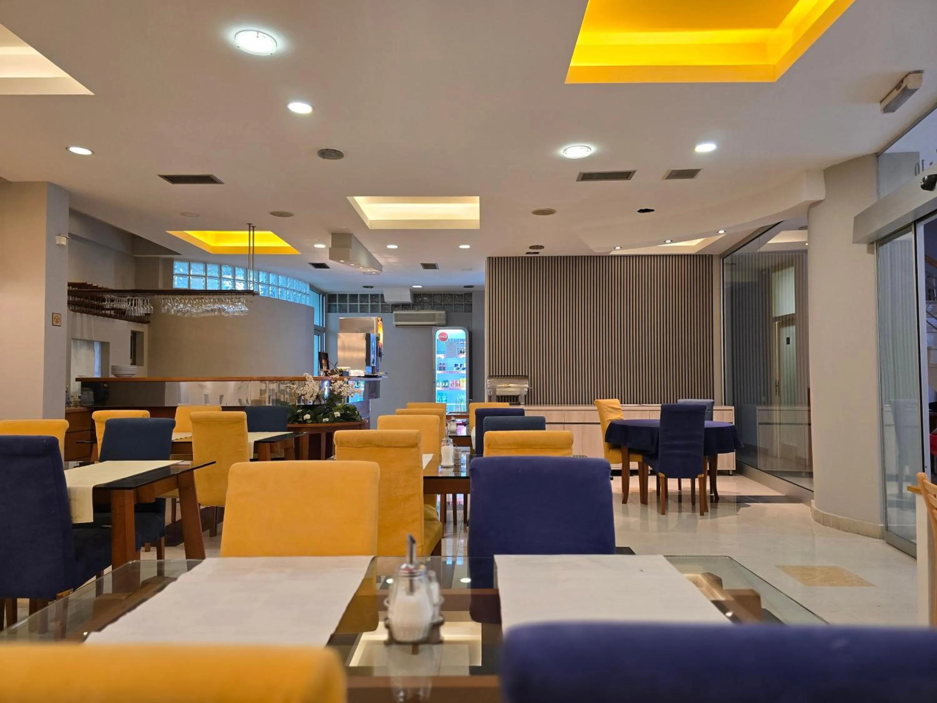 Restaurant/places to eat in Hotel Hecco