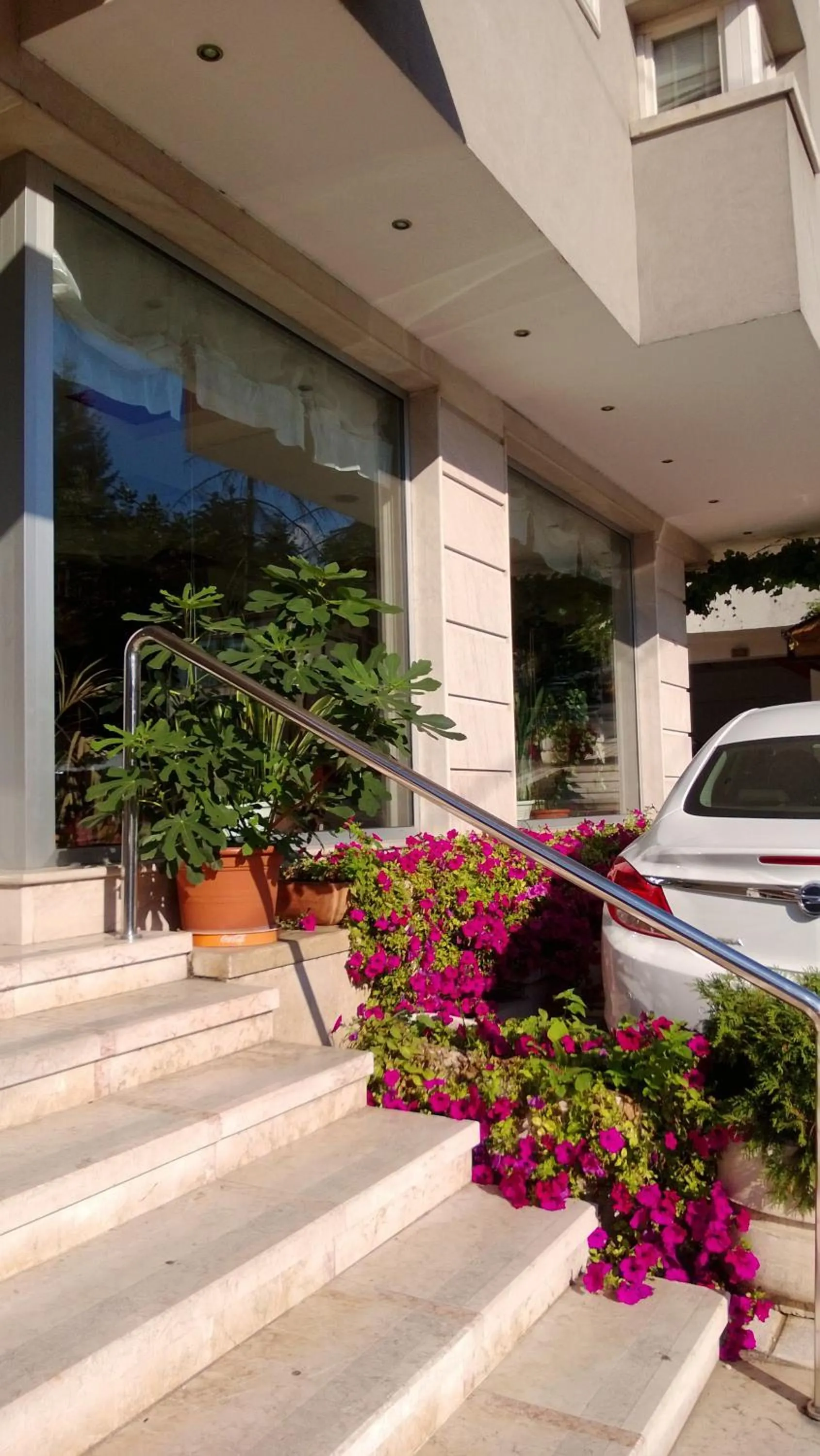 Facade/entrance in Hotel Hecco