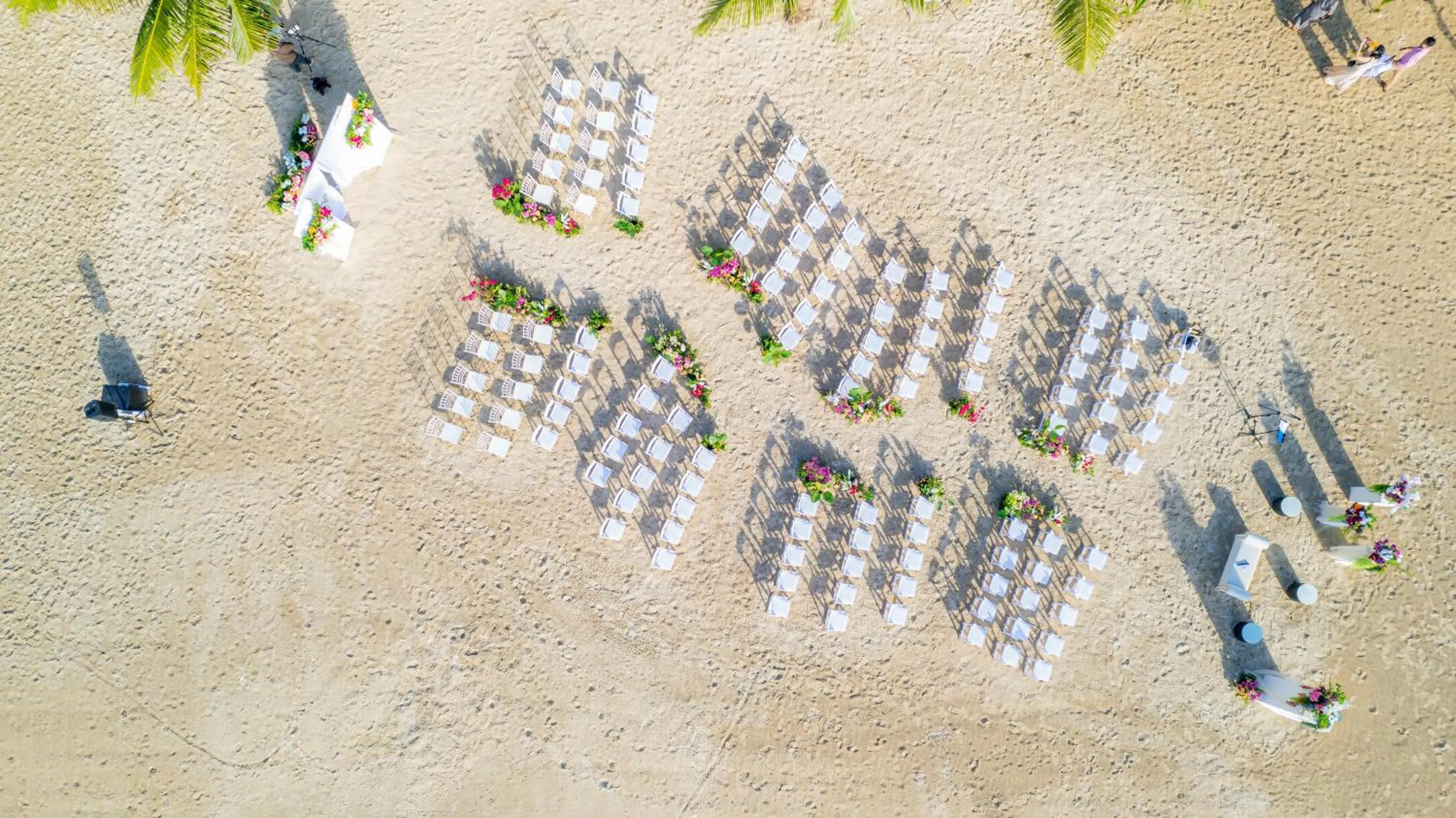 Day in The Hotel Elizabeth Resort and Villas - Long Beach San Vicente Palawan