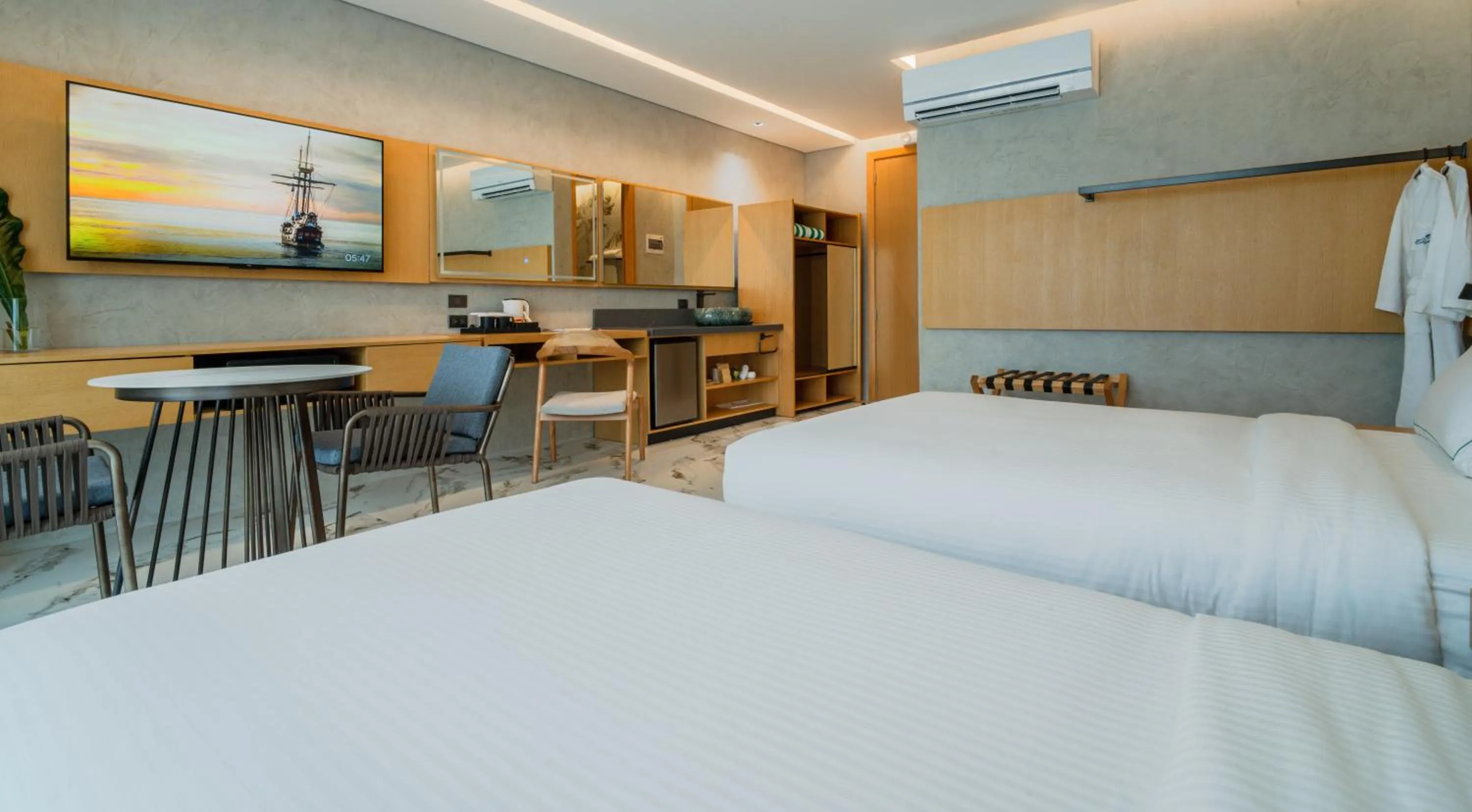 Bed in The Hotel Elizabeth Resort and Villas - Long Beach San Vicente Palawan