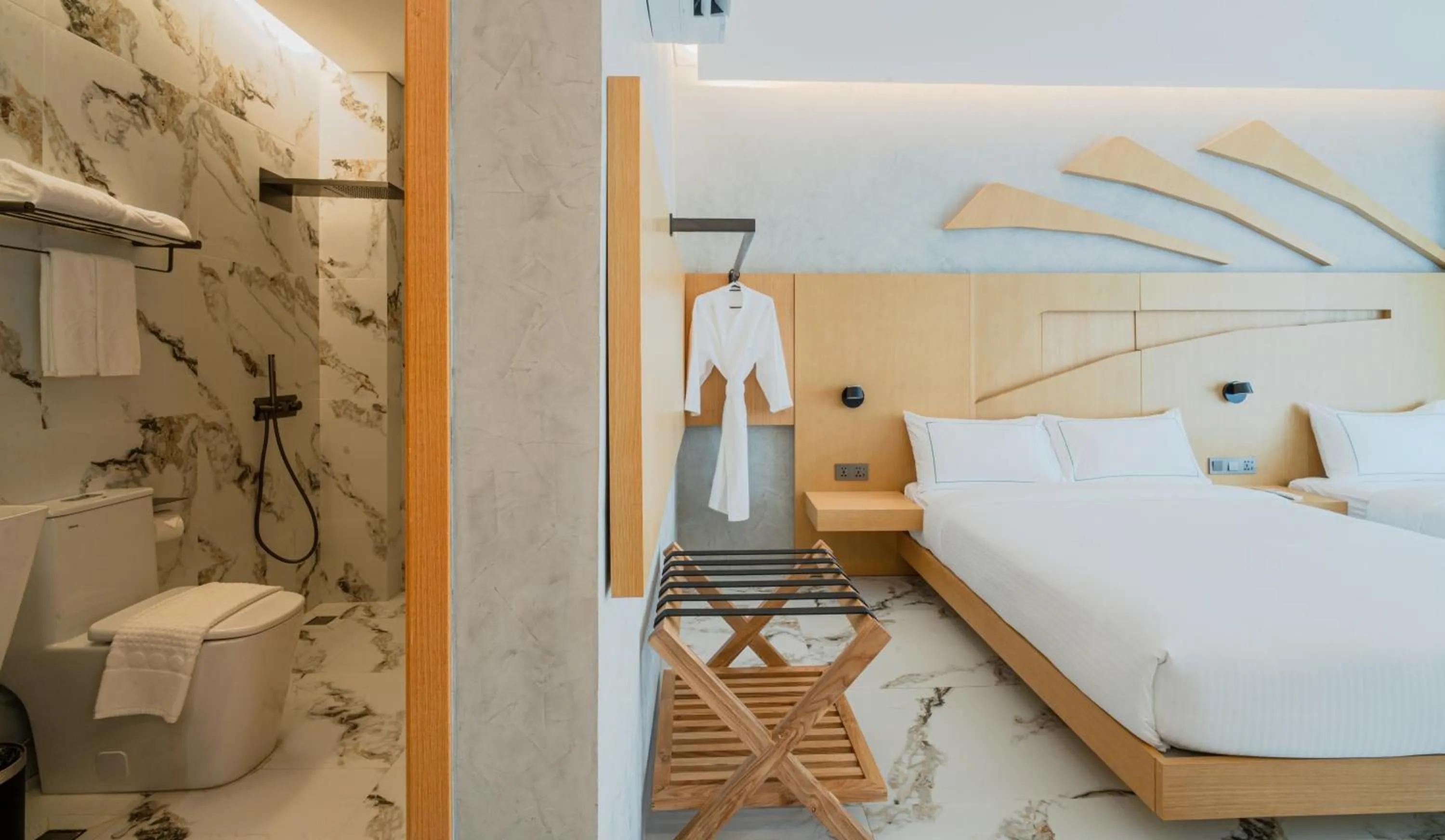 Bed in The Hotel Elizabeth Resort and Villas - Long Beach San Vicente Palawan