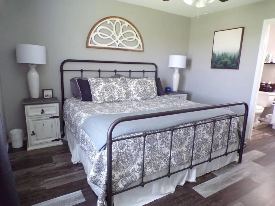 Bed in Spruce Valley