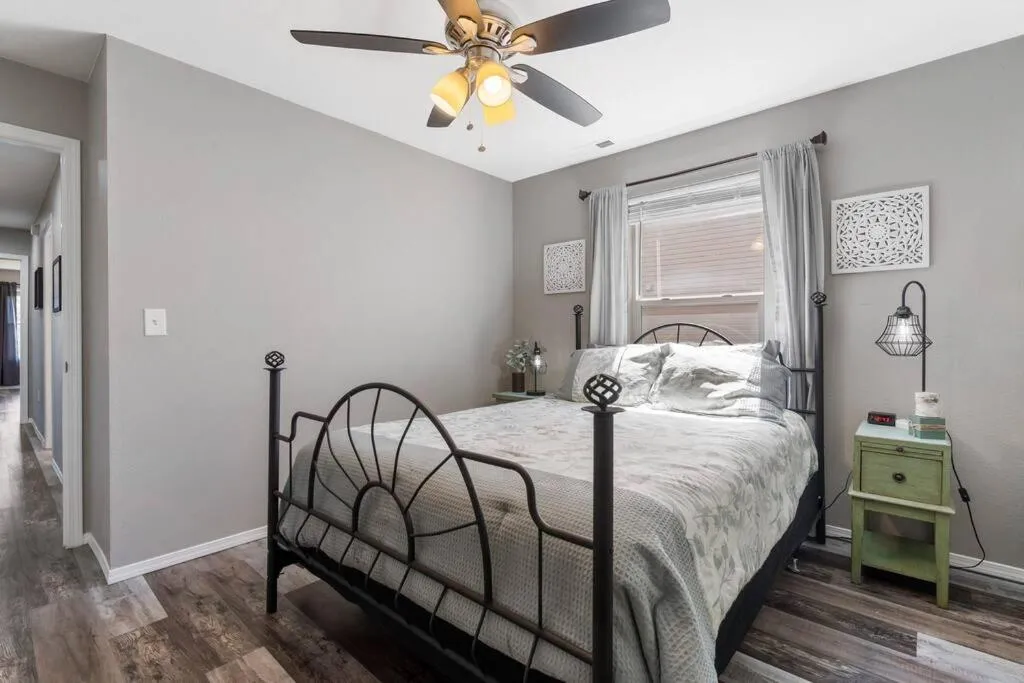 Bed in Spruce Valley