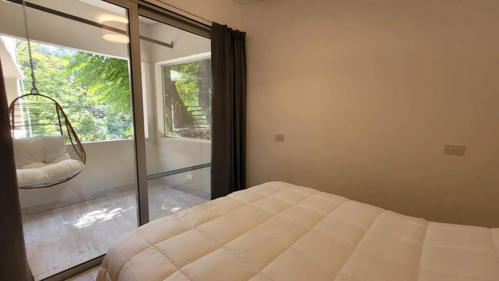La Belle San Isidro Lofts