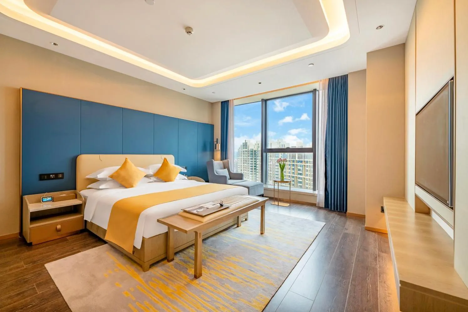 Bedroom, Bed in Evwa Platinum Hotel