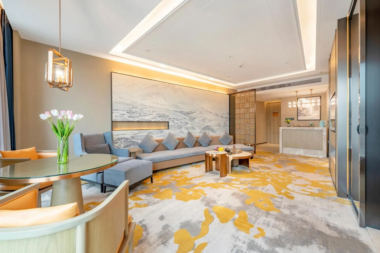 Living room in Evwa Platinum Hotel