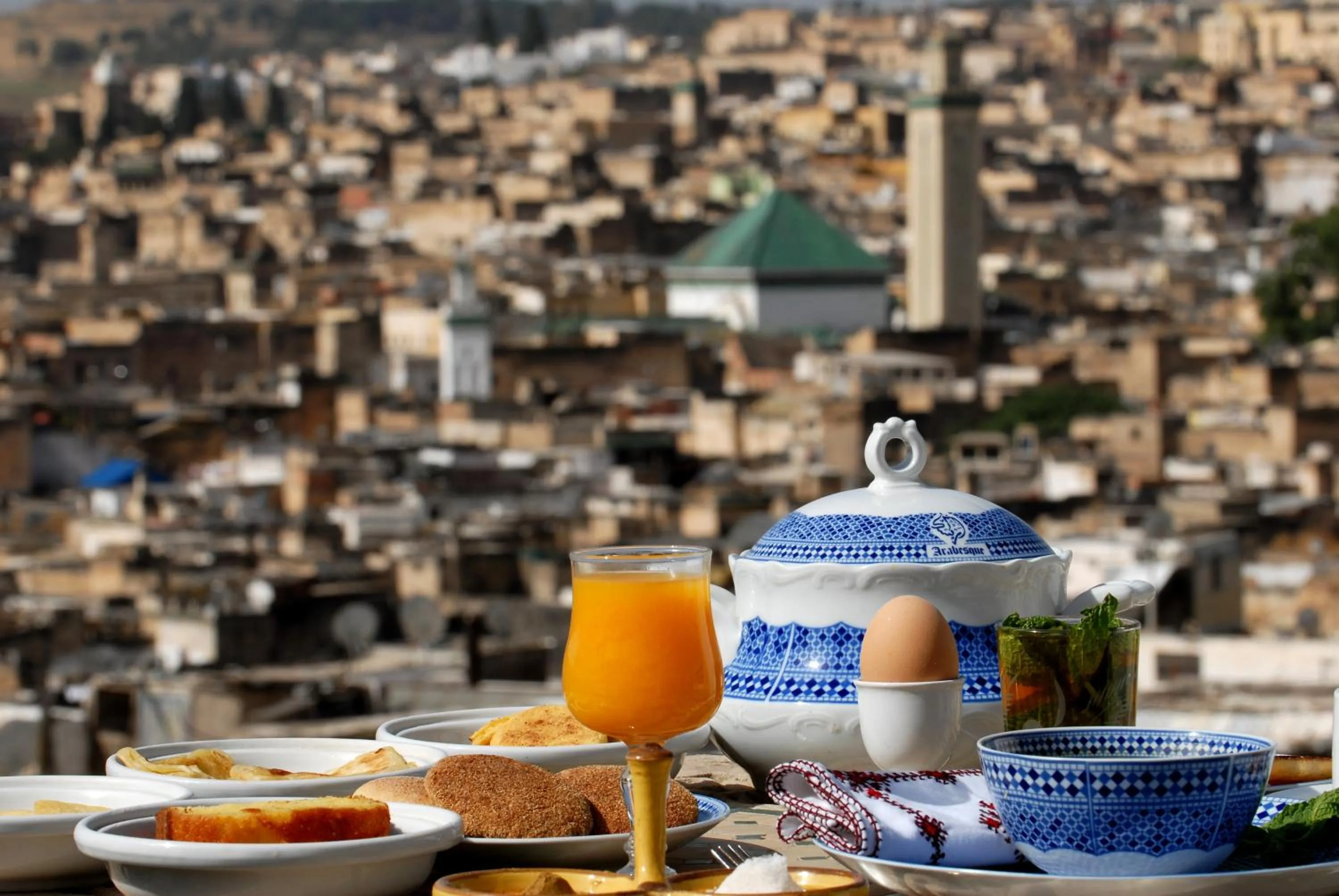 Restaurant/places to eat in Riad Arabesque & Spa