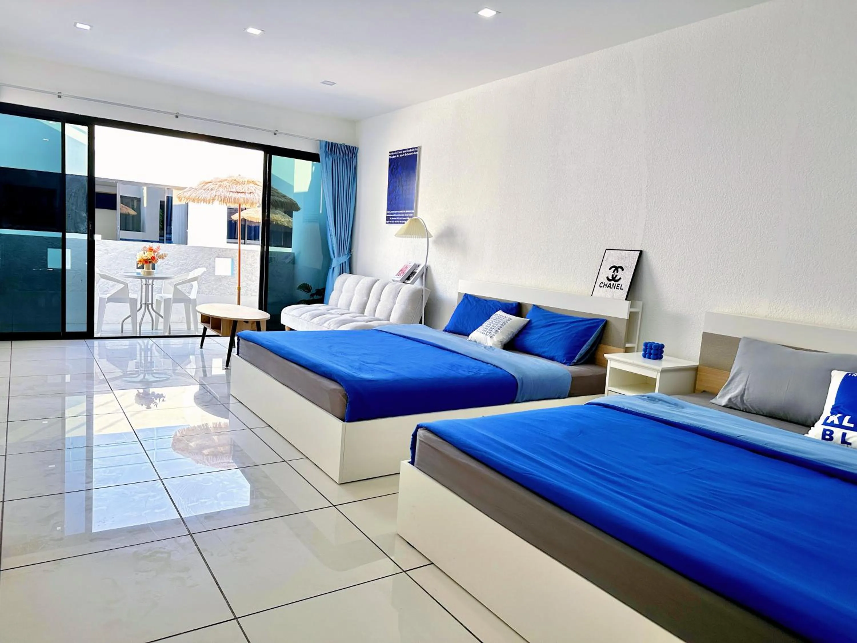 Bed in Mona Lisa pool villa