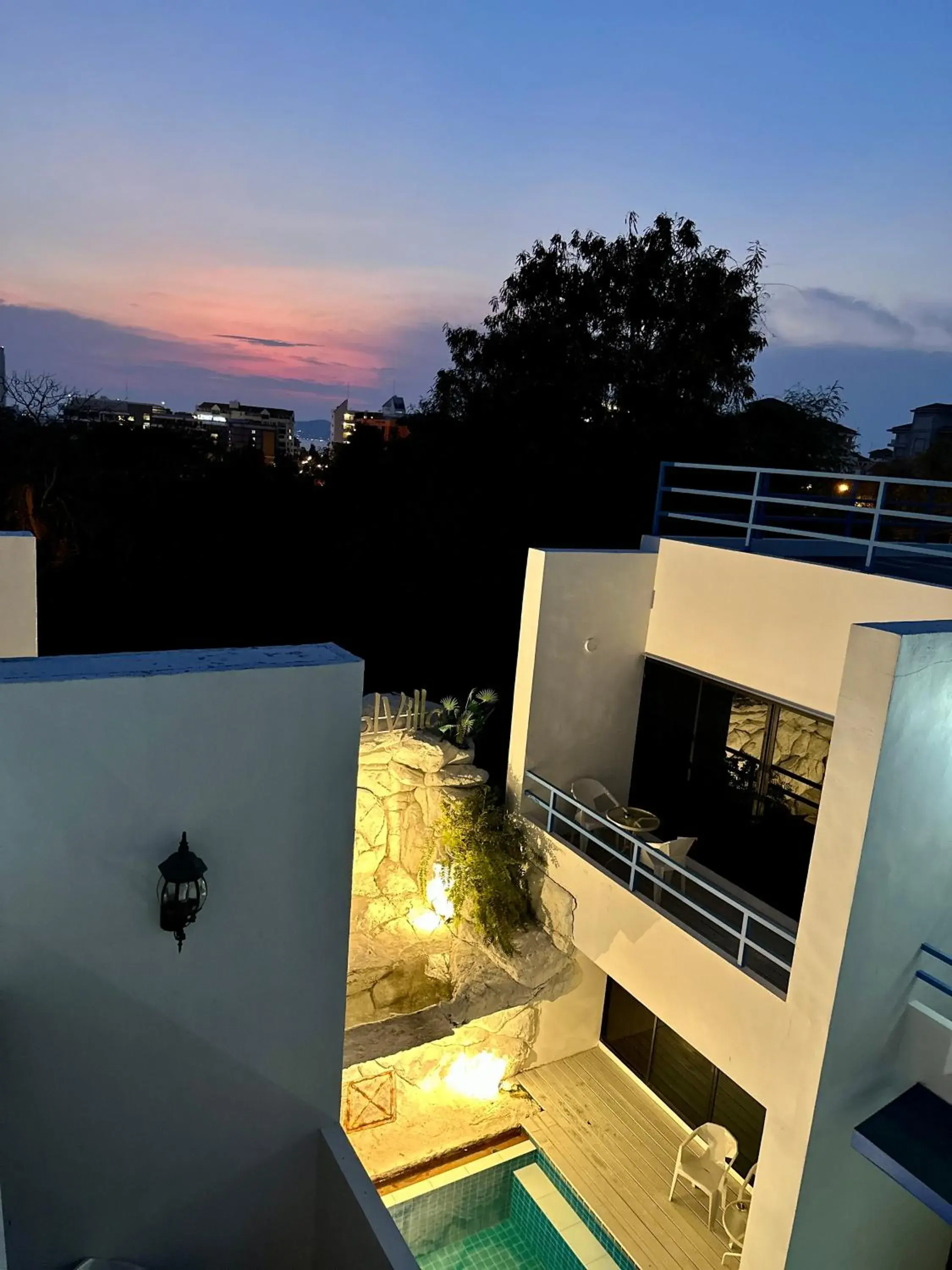 Double Room with Balcony (2 Adults + 1 Child) in Mona Lisa pool villa Double Room with Balcony (2 Adults + 1 Child) in Mona Lisa pool villa