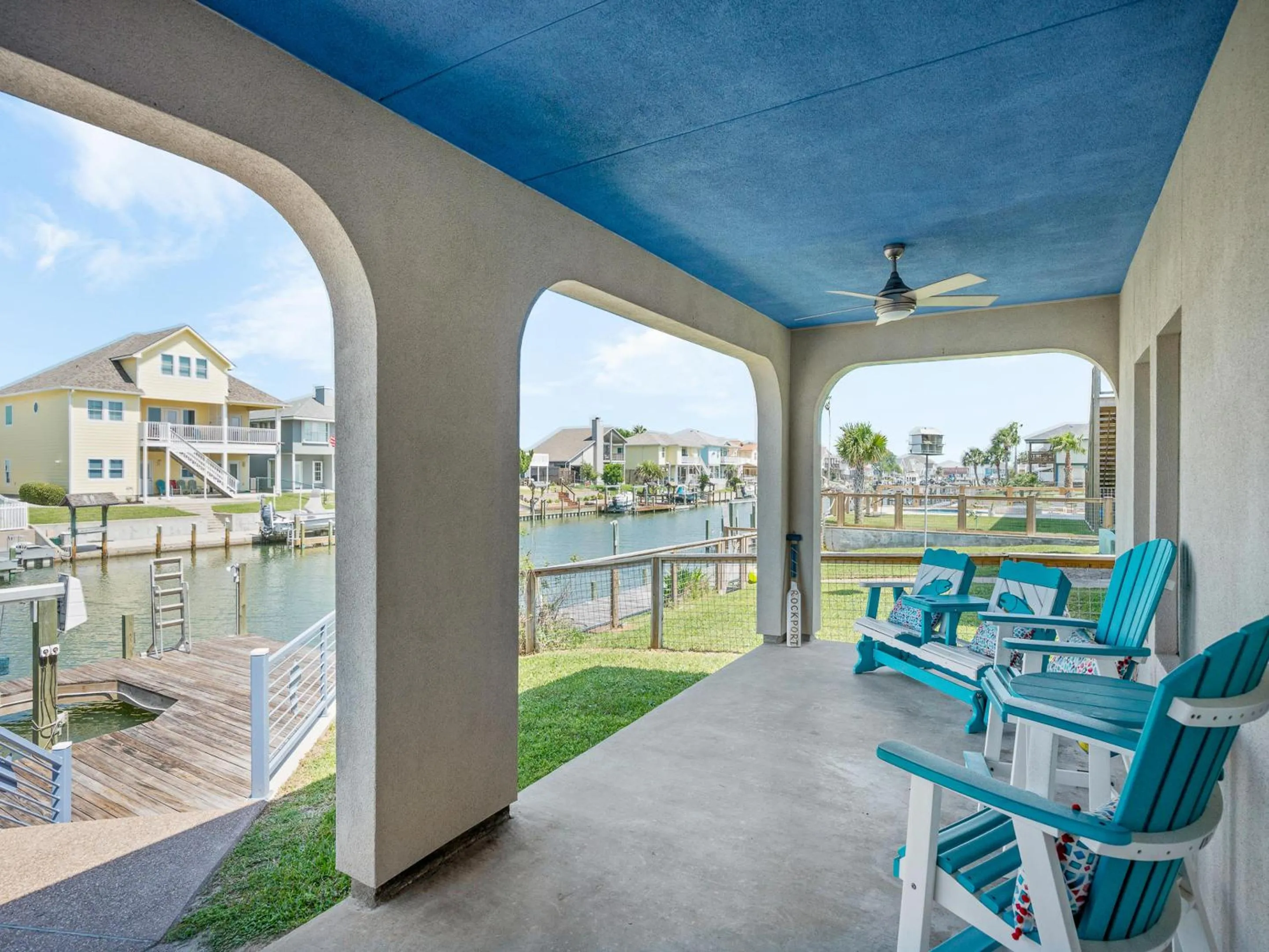 Property building in Rockports Hidden Gem