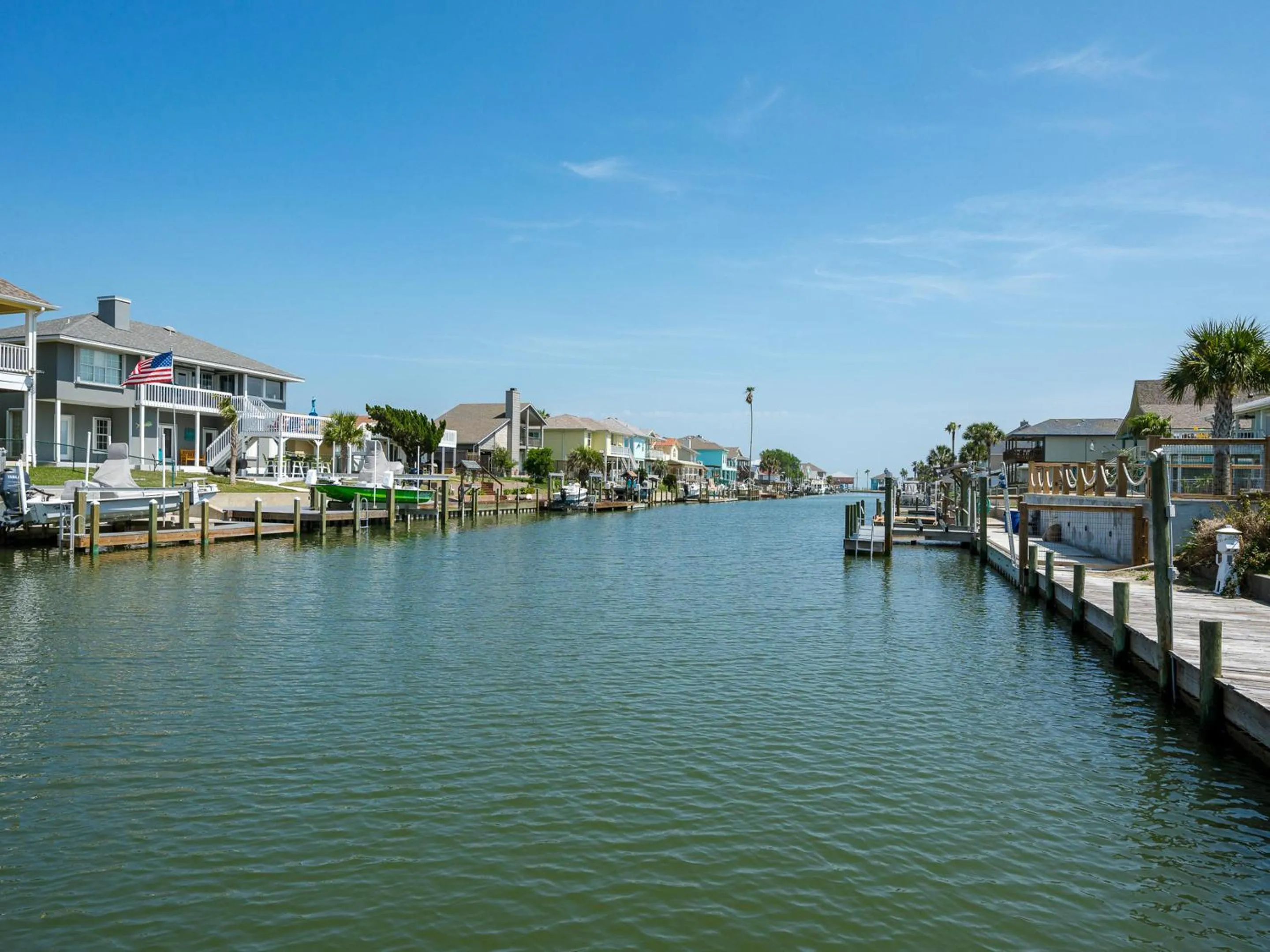 Property building in Rockports Hidden Gem