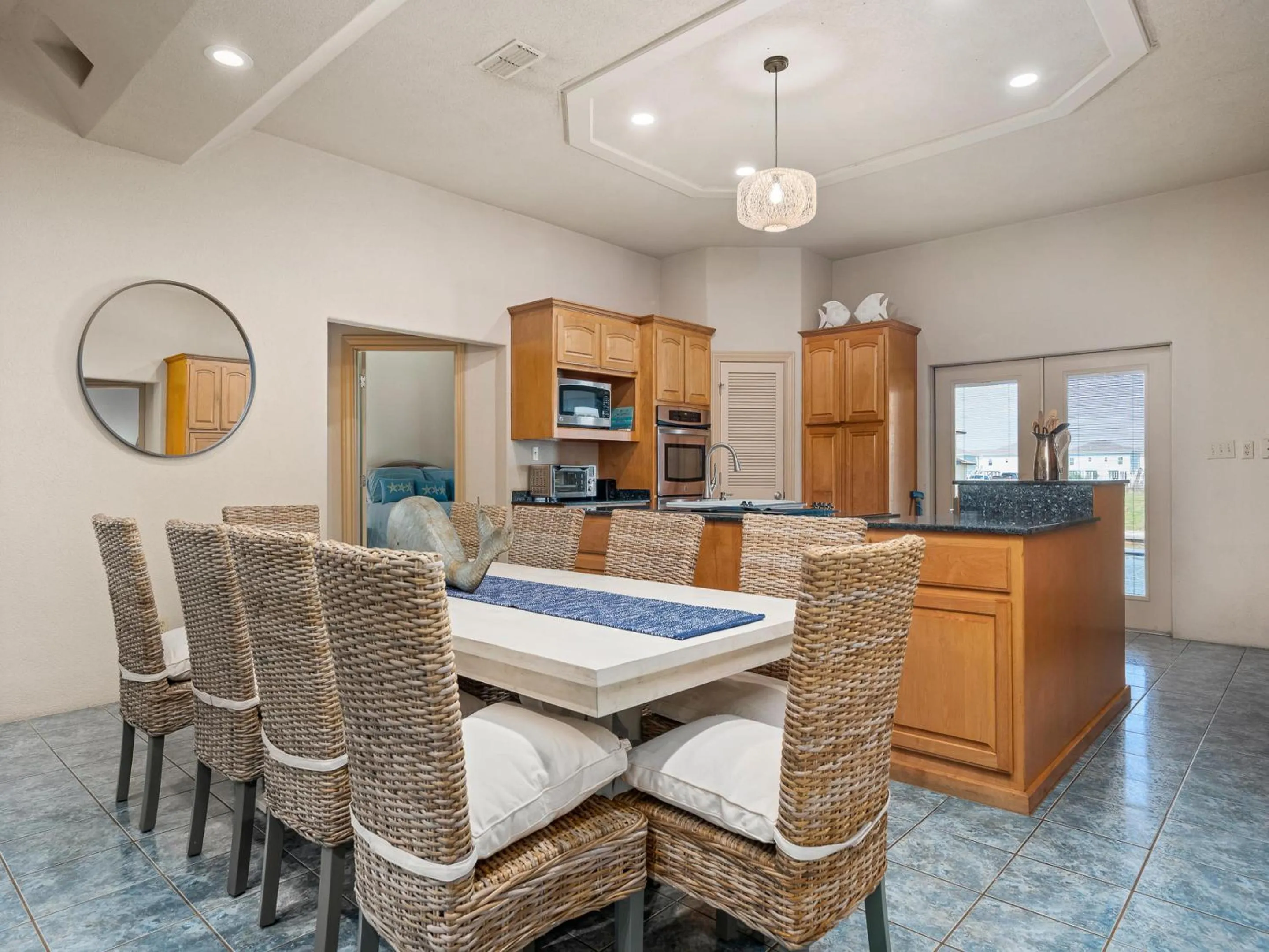 Property building in Rockports Hidden Gem