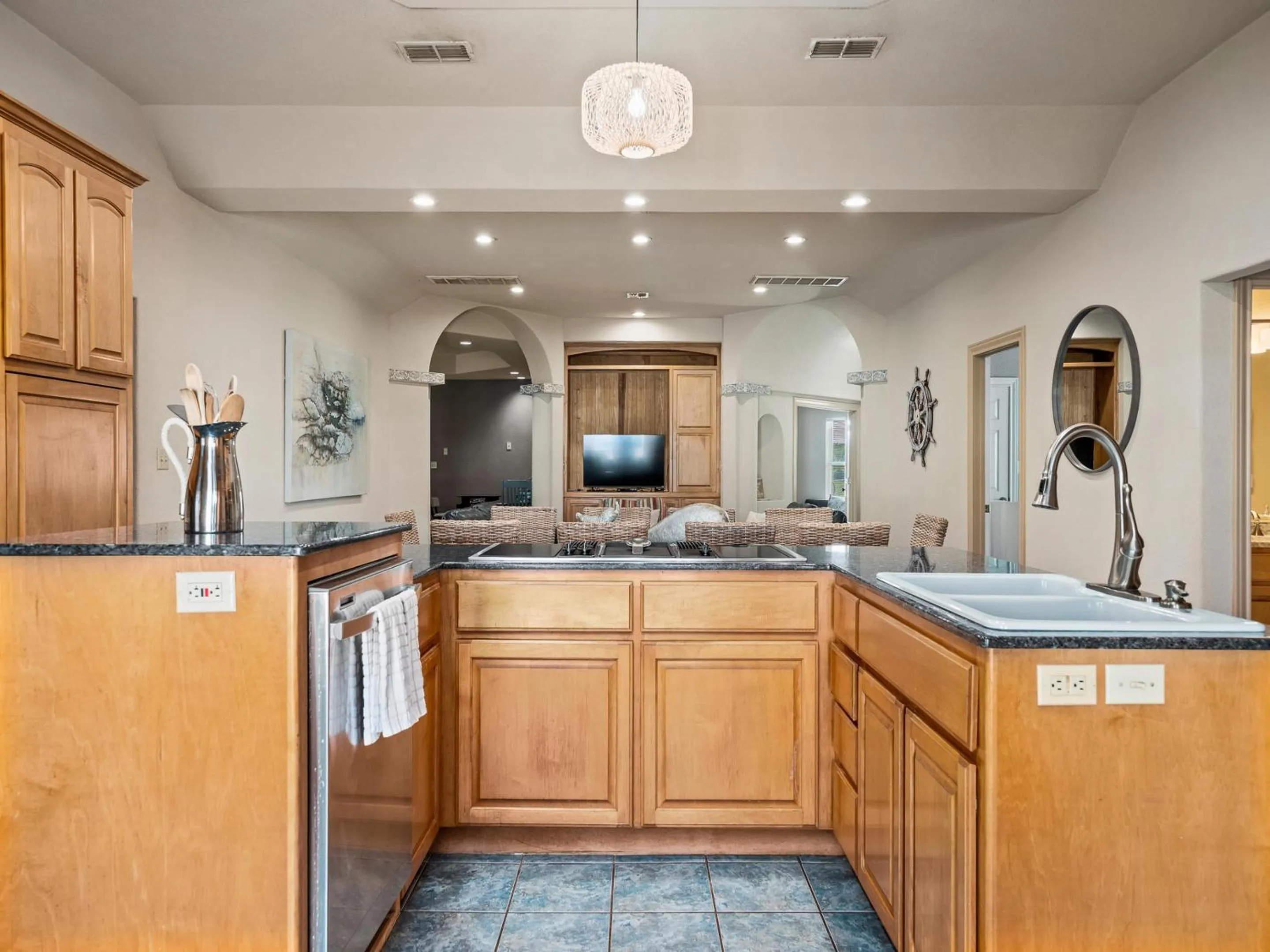 Property building in Rockports Hidden Gem