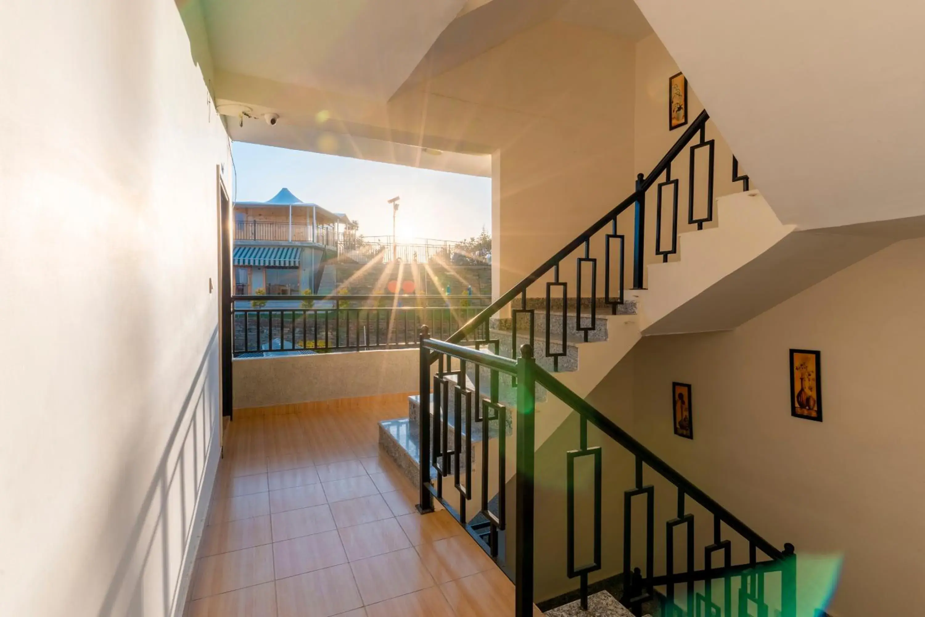 Property building in Viable Inn by Vista Stays Property building in Viable Inn by Vista Stays