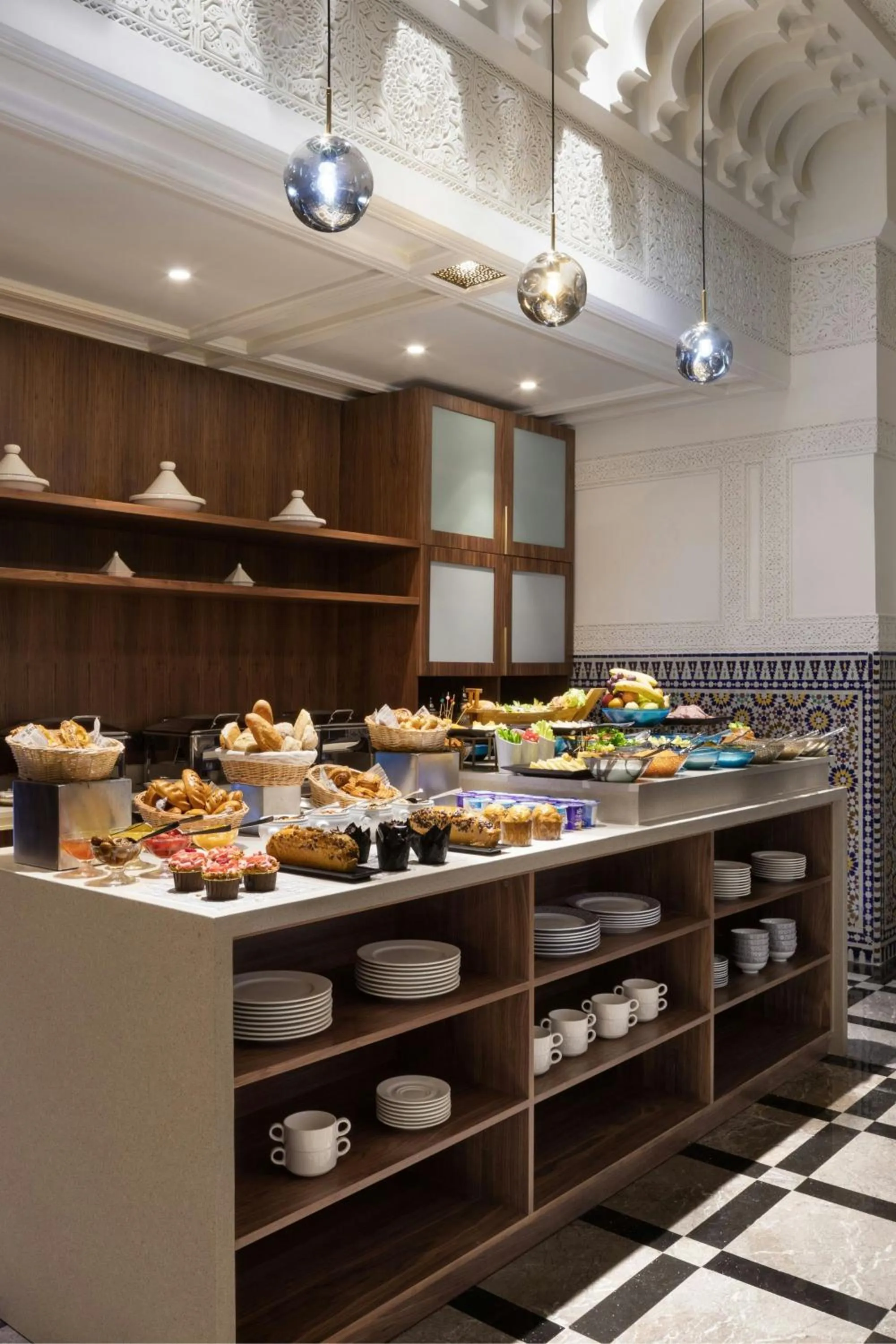 Restaurant/places to eat in Casablanca Marriott Hotel