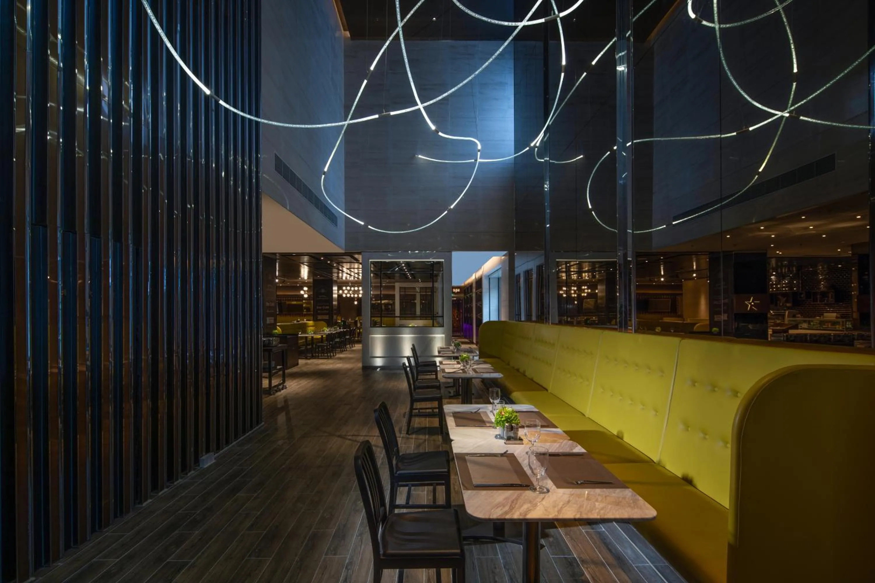 Restaurant/places to eat in Rocase Boutique Hotel Wuxi