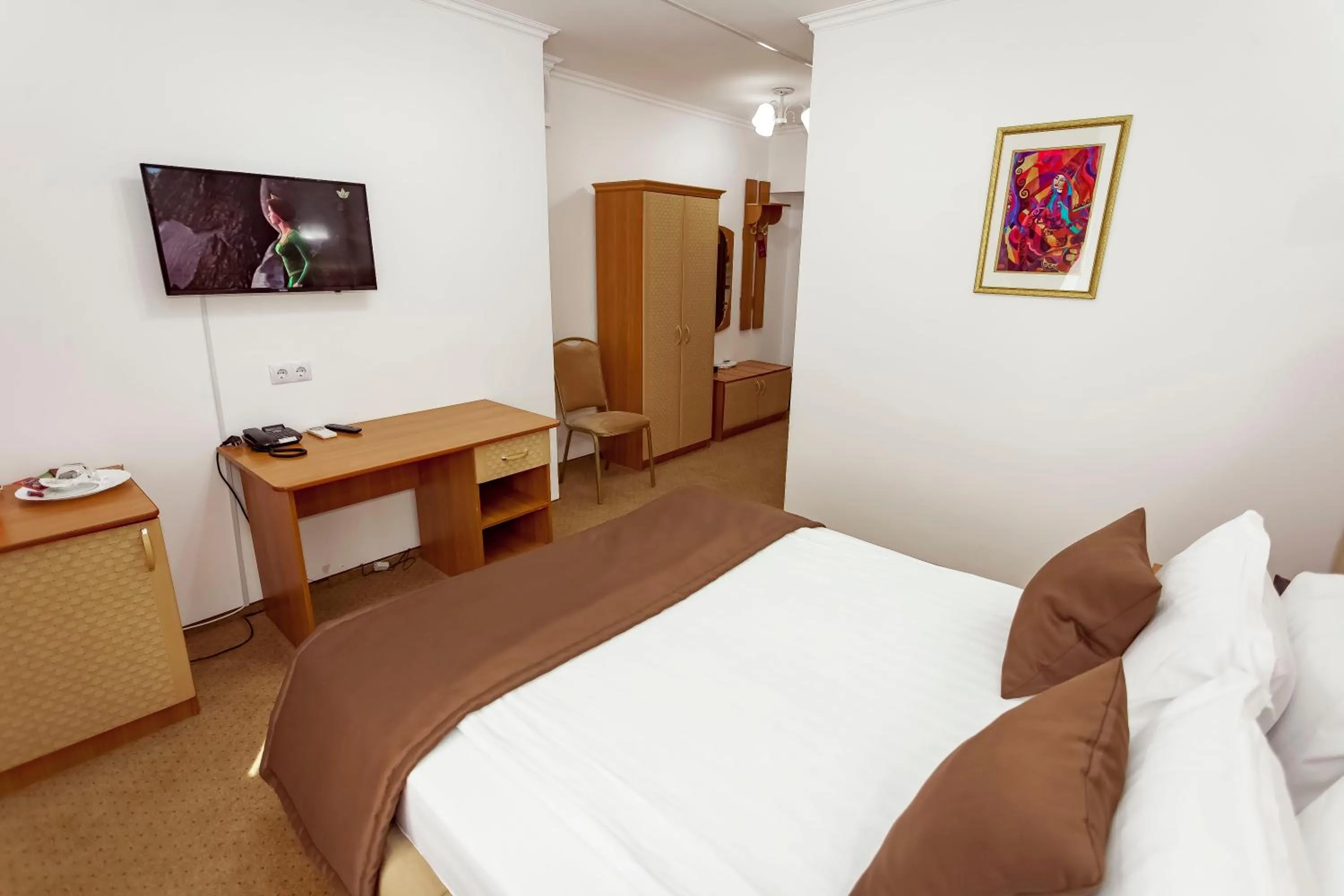 Photo of the whole room, Bed in Kurmet Hotel