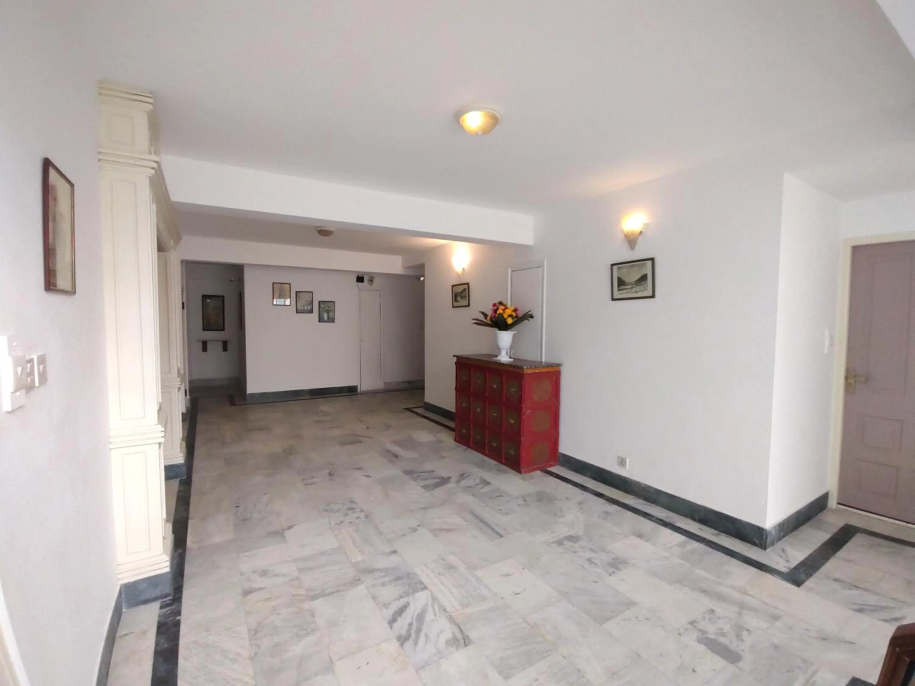 Property building in Treenz Lite