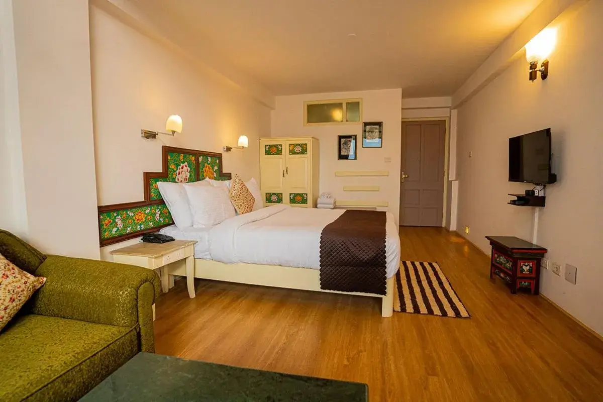 Bed in Treenz Lite Bed in Treenz Lite