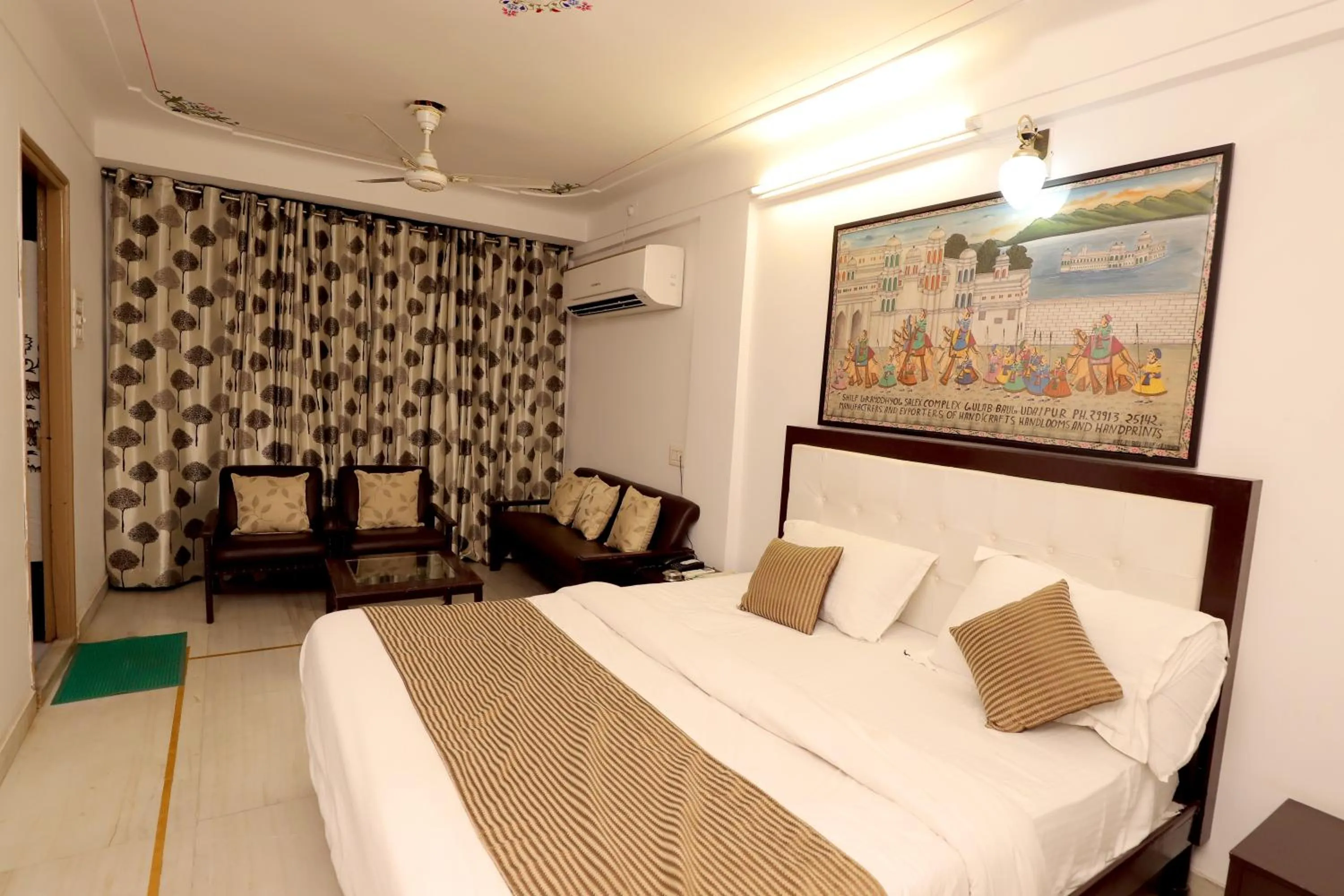 Bed in Hotel Green View International