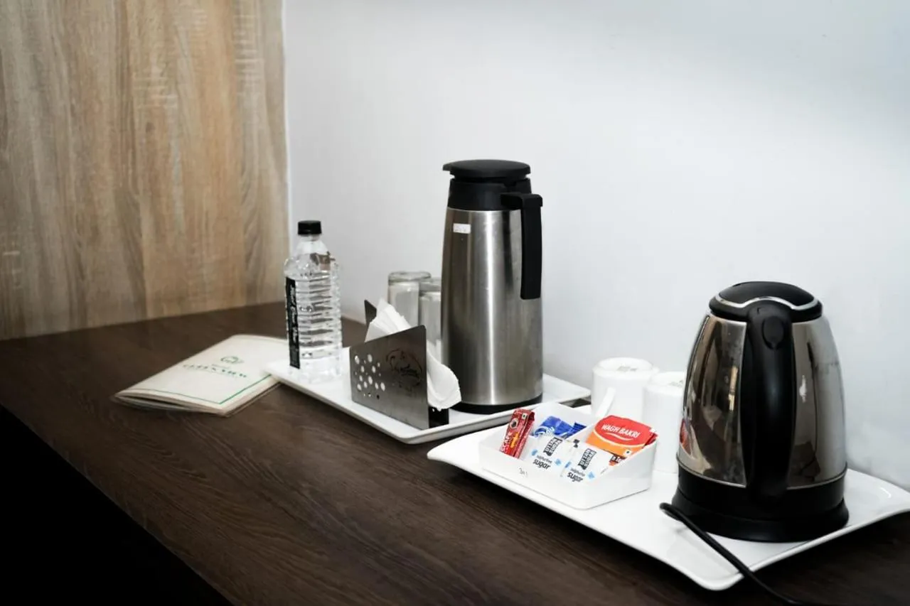 Coffee/tea facilities in Hotel Green View International