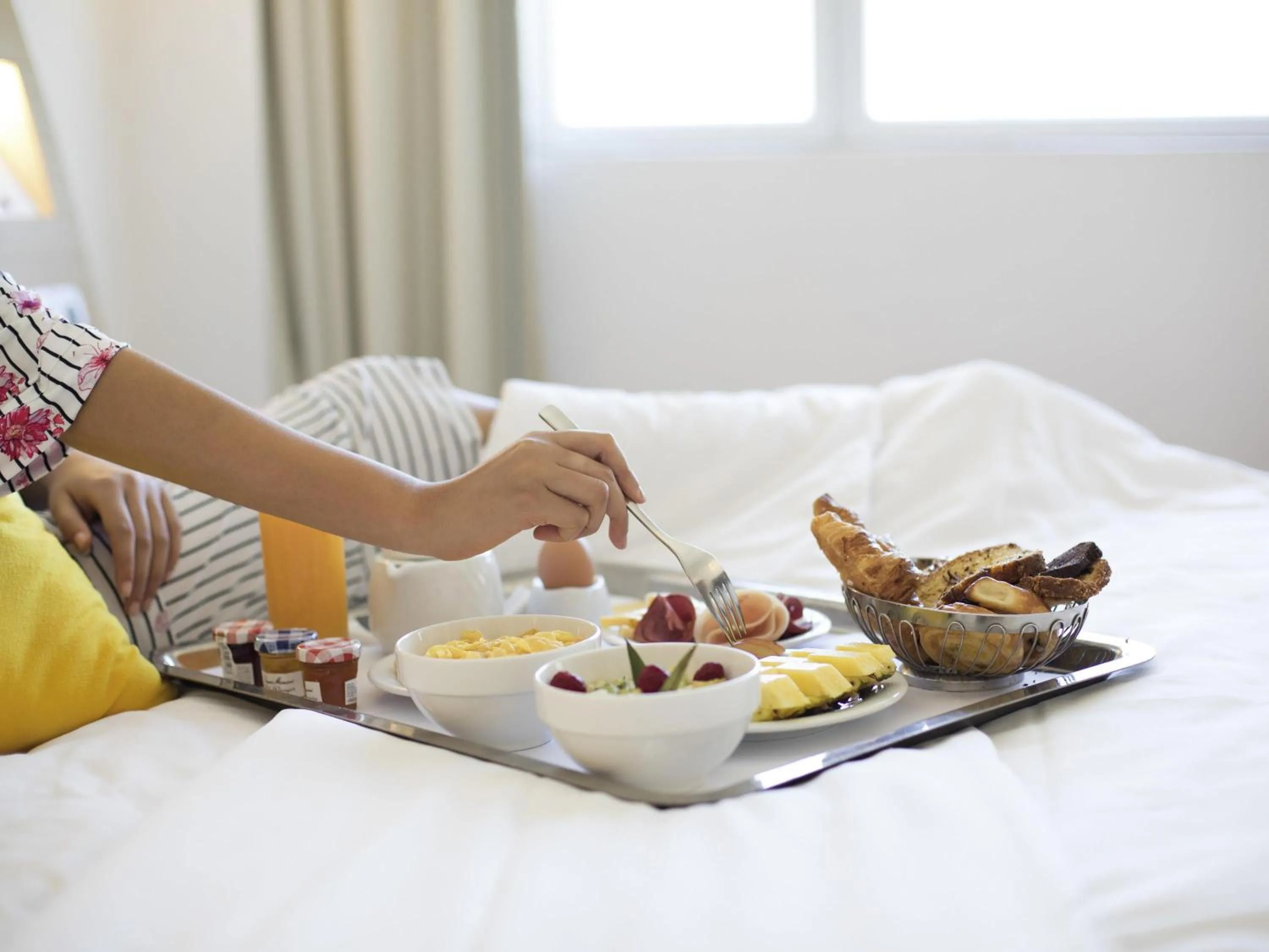 Bedroom, Bed in Novotel Casablanca City Center