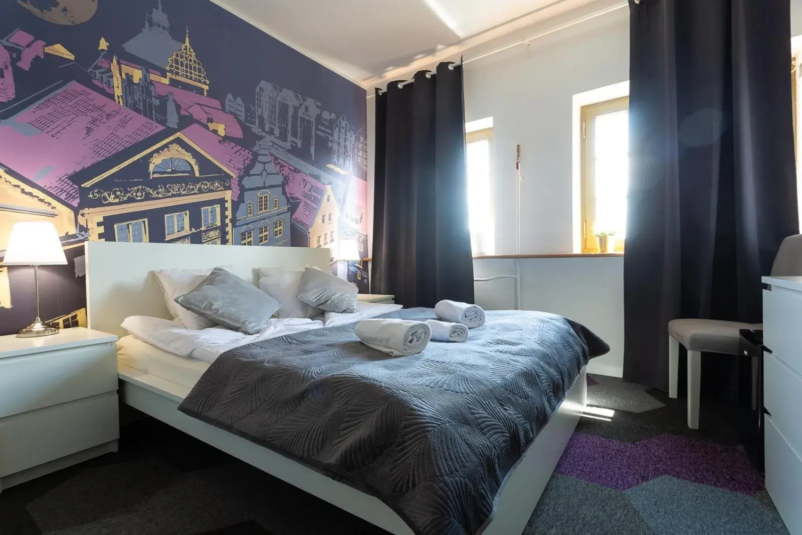 Double Room with Shared Bathroom in Moon Apartments Gdańsk Double Room with Shared Bathroom in Moon Apartments Gdańsk