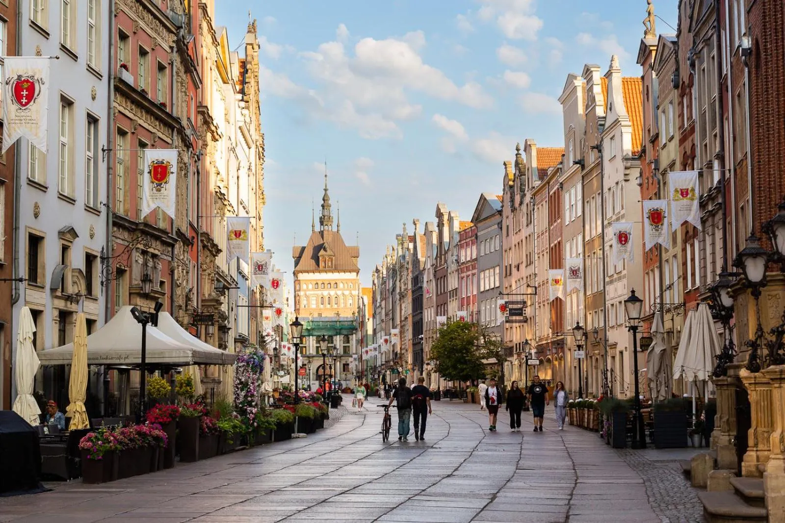 Restaurant/places to eat in Moon Apartments Gdańsk