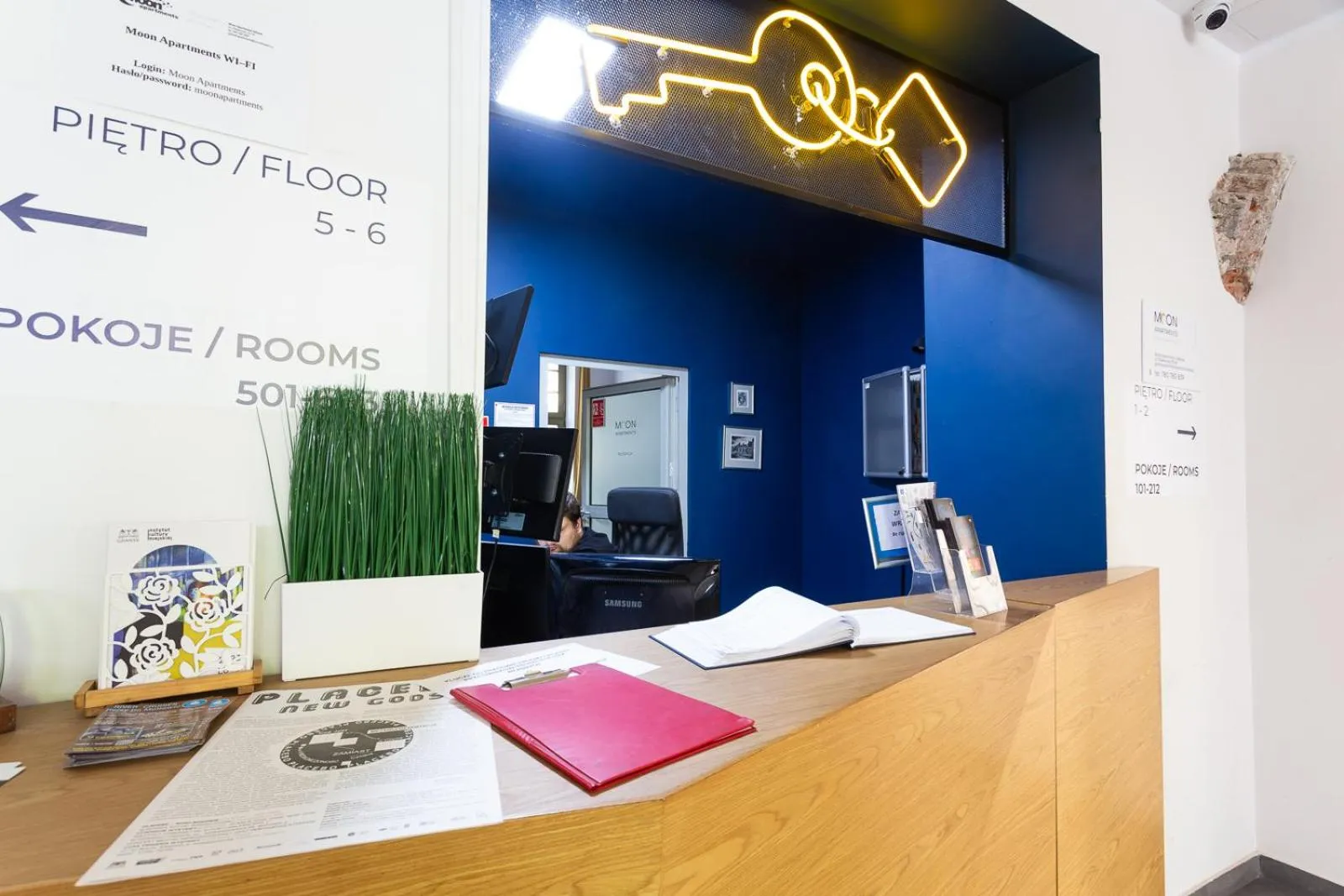 Staff in Moon Apartments Gdańsk