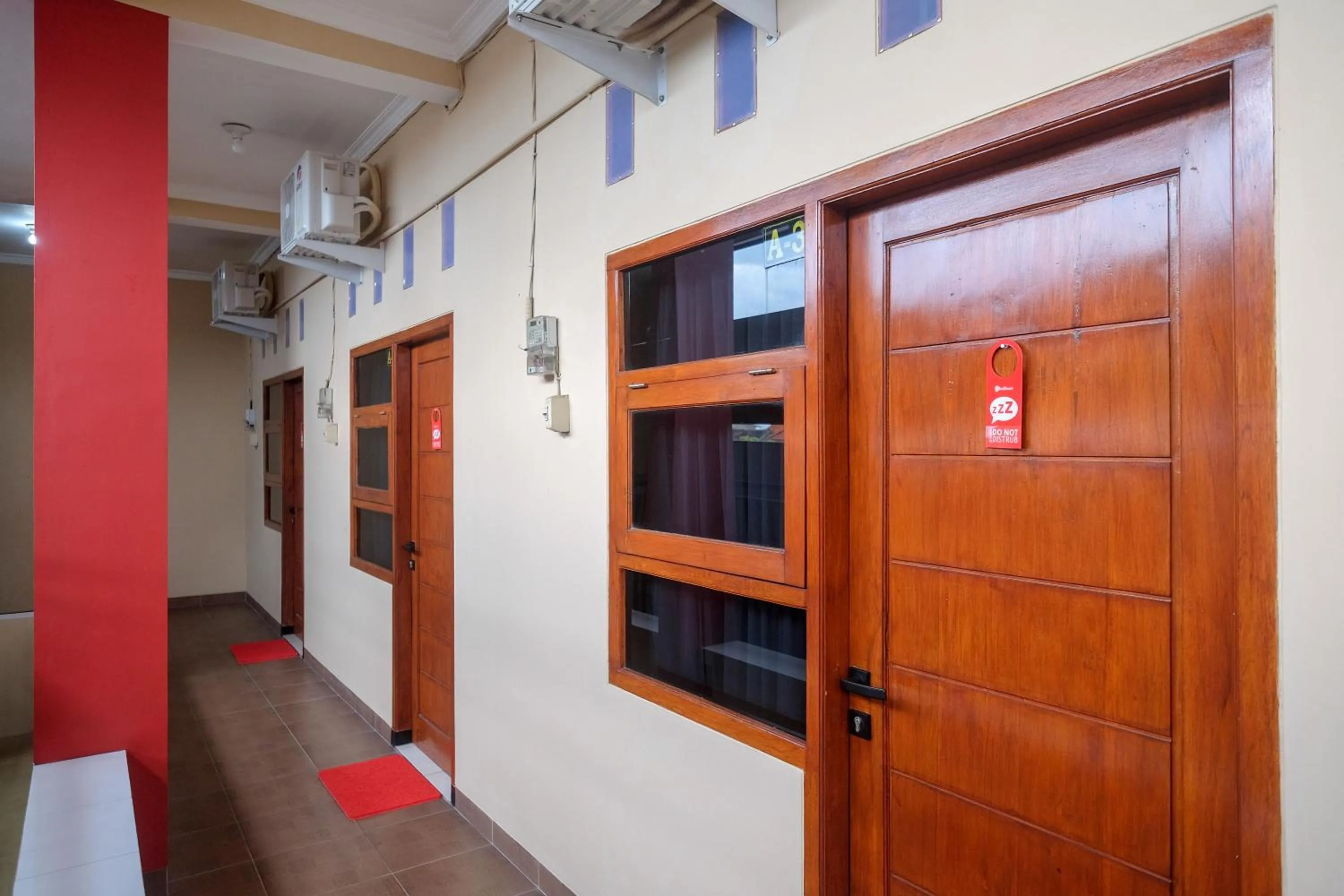 Property building in RedDoorz Syariah near Perempatan Kartasura