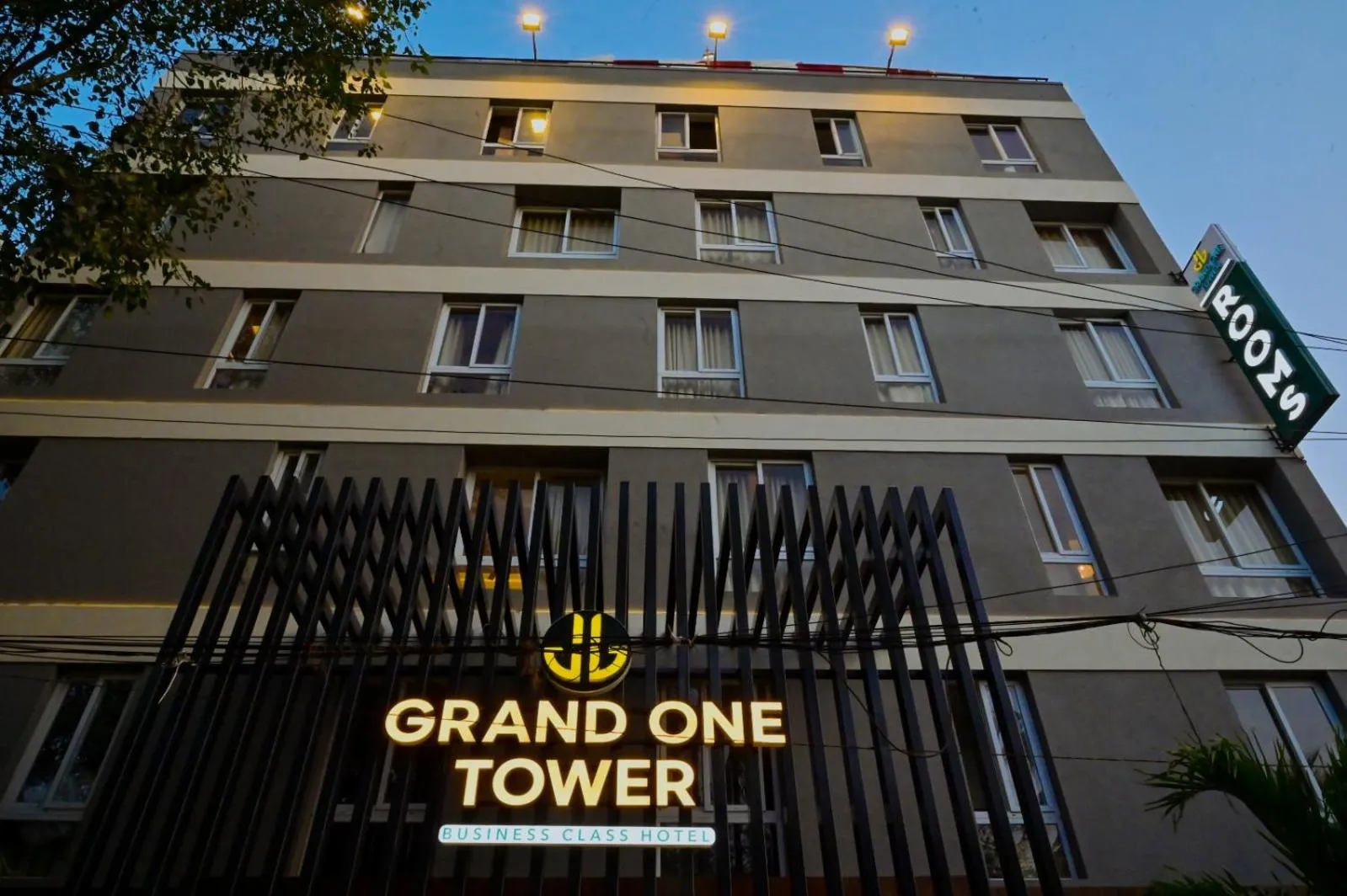 Property building in GRAND ONE TOWER