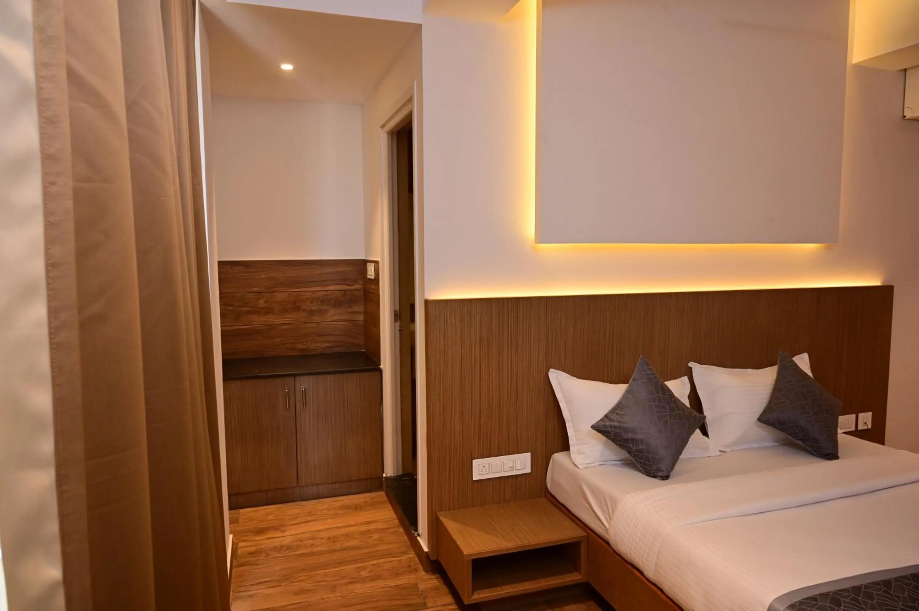 Bed in GRAND ONE TOWER