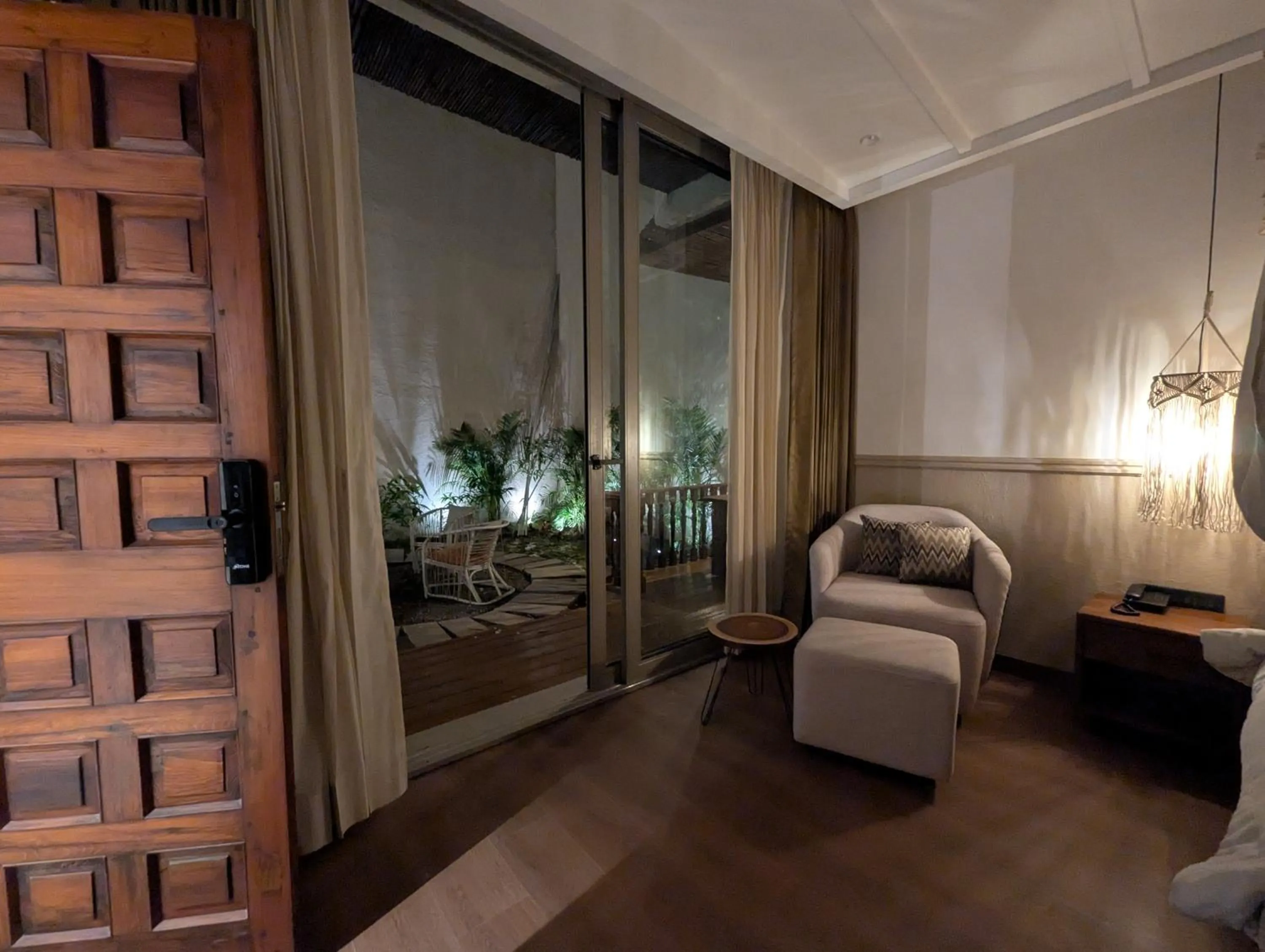 Seating area in Cape House