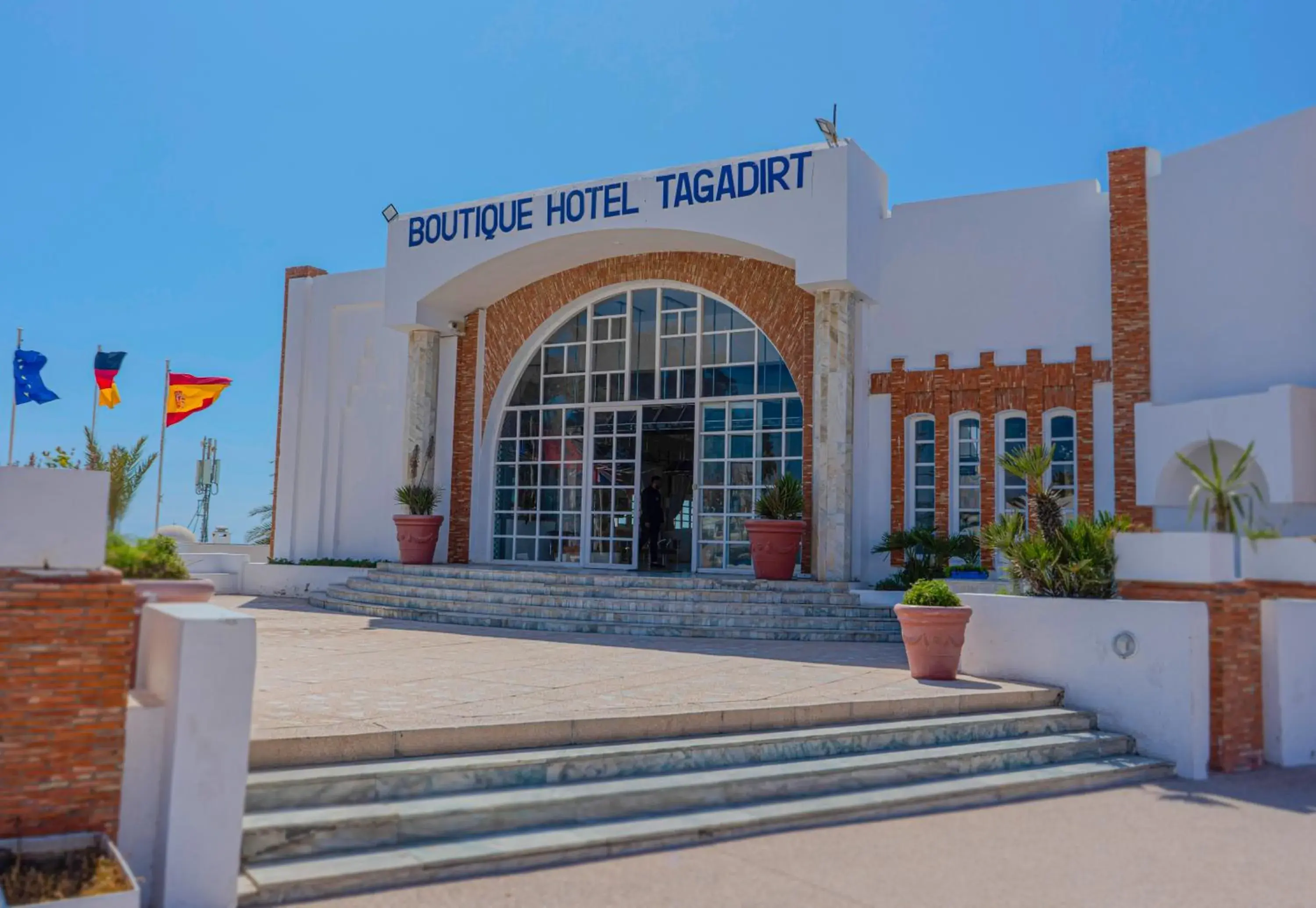Facade/entrance in Appart-Hôtel Tagadirt Facade/entrance in Appart-Hôtel Tagadirt