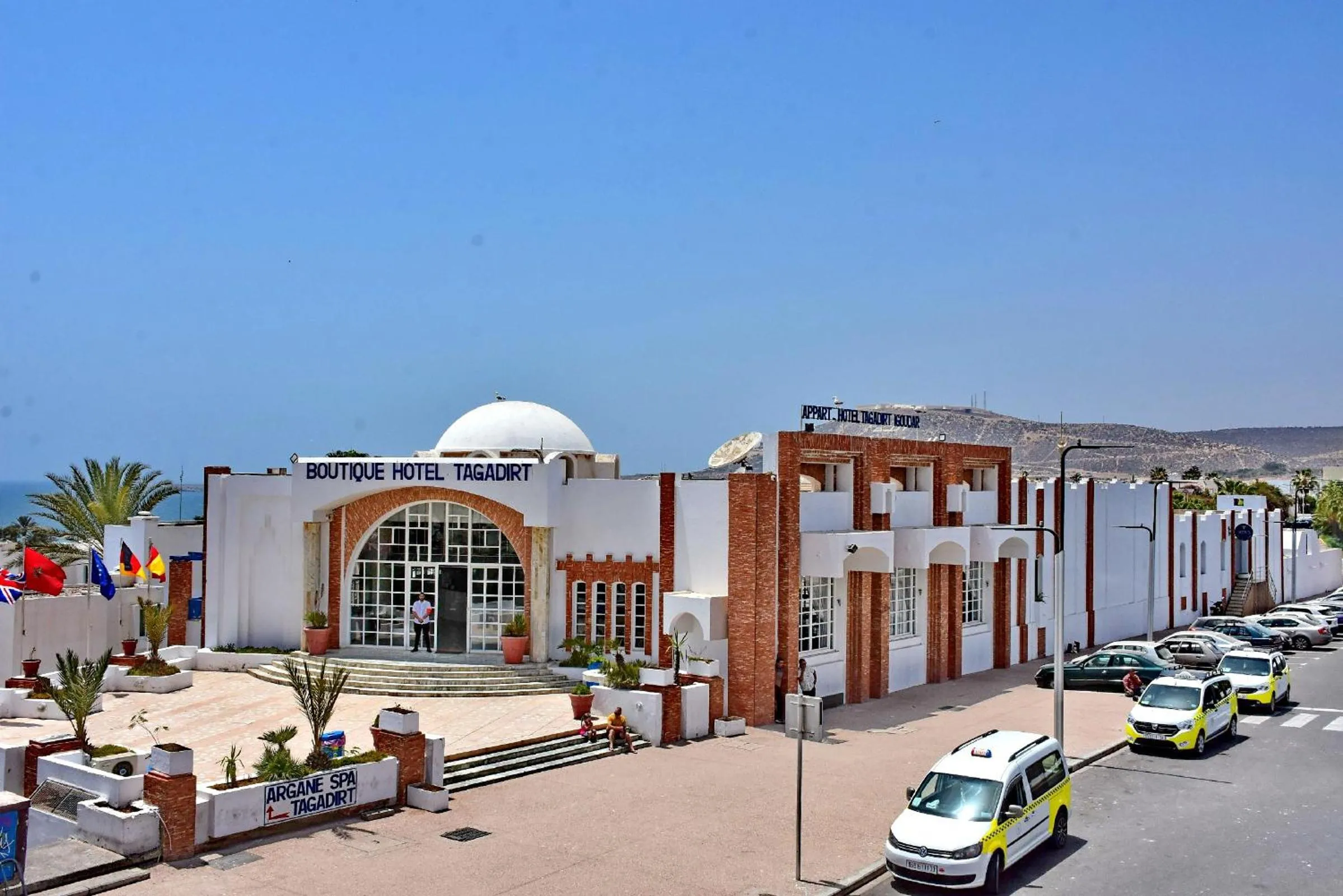 Facade/entrance in Appart-Hôtel Tagadirt