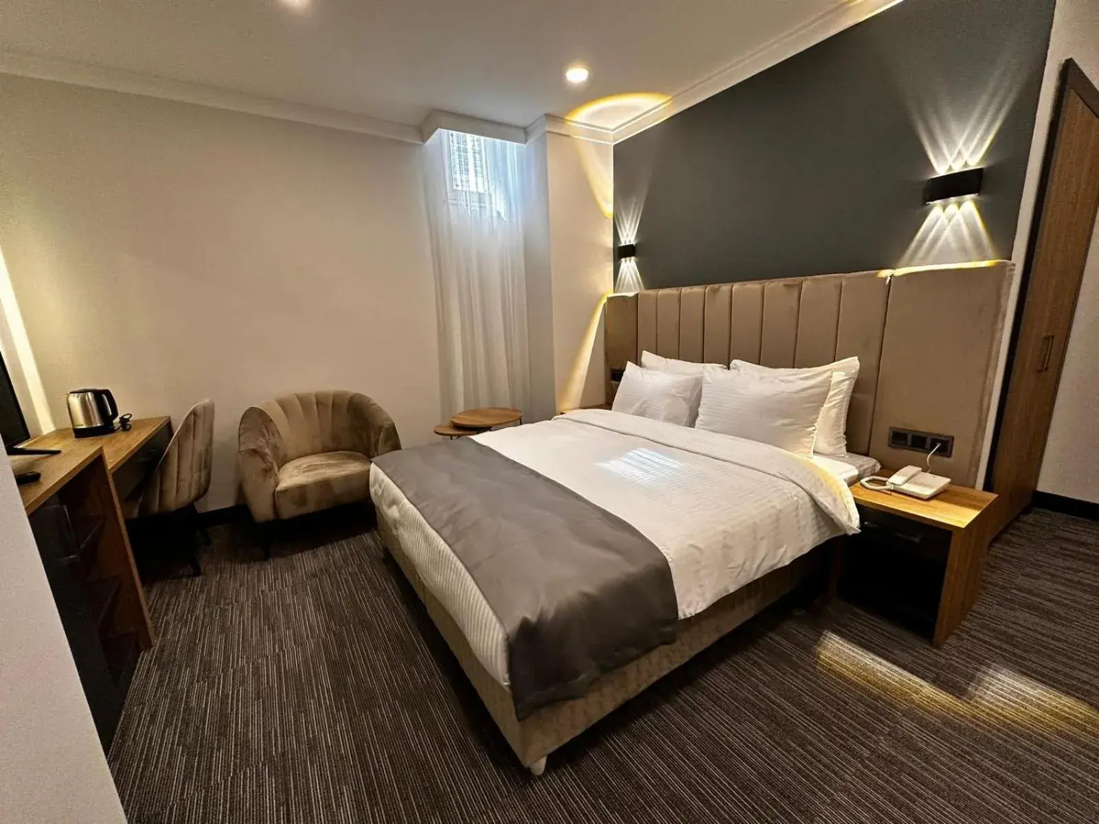 Economy Double Room - single occupancy in HOME PLUS Hotel Economy Double Room - single occupancy in HOME PLUS Hotel