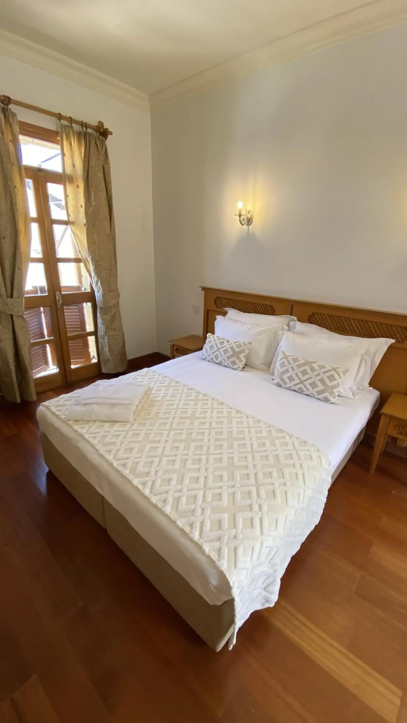 Standard Double Room in Bellapais Abbey Boutique Hotel Standard Double Room in Bellapais Abbey Boutique Hotel