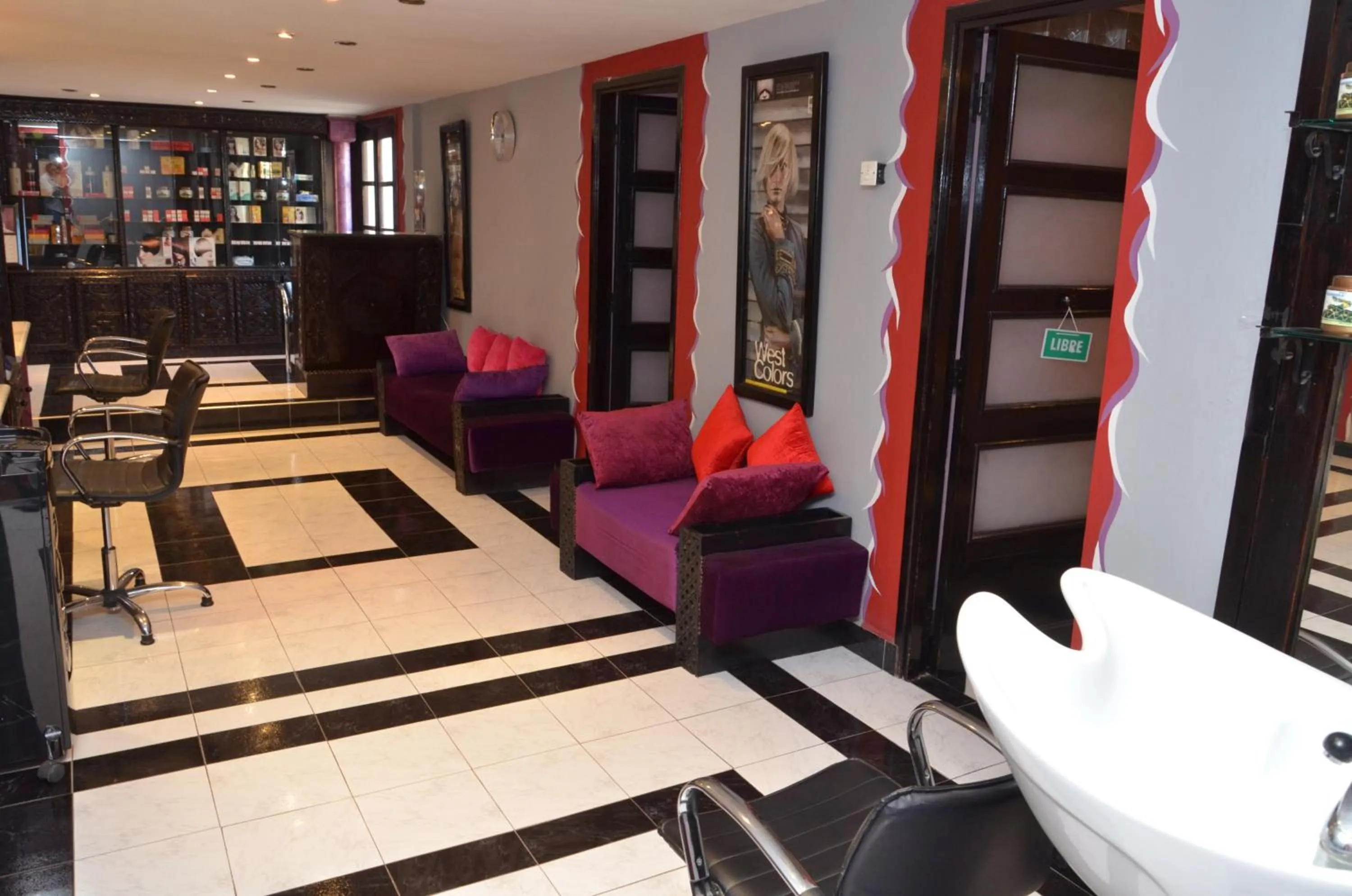 Living room in El Pueblo Tamlelt