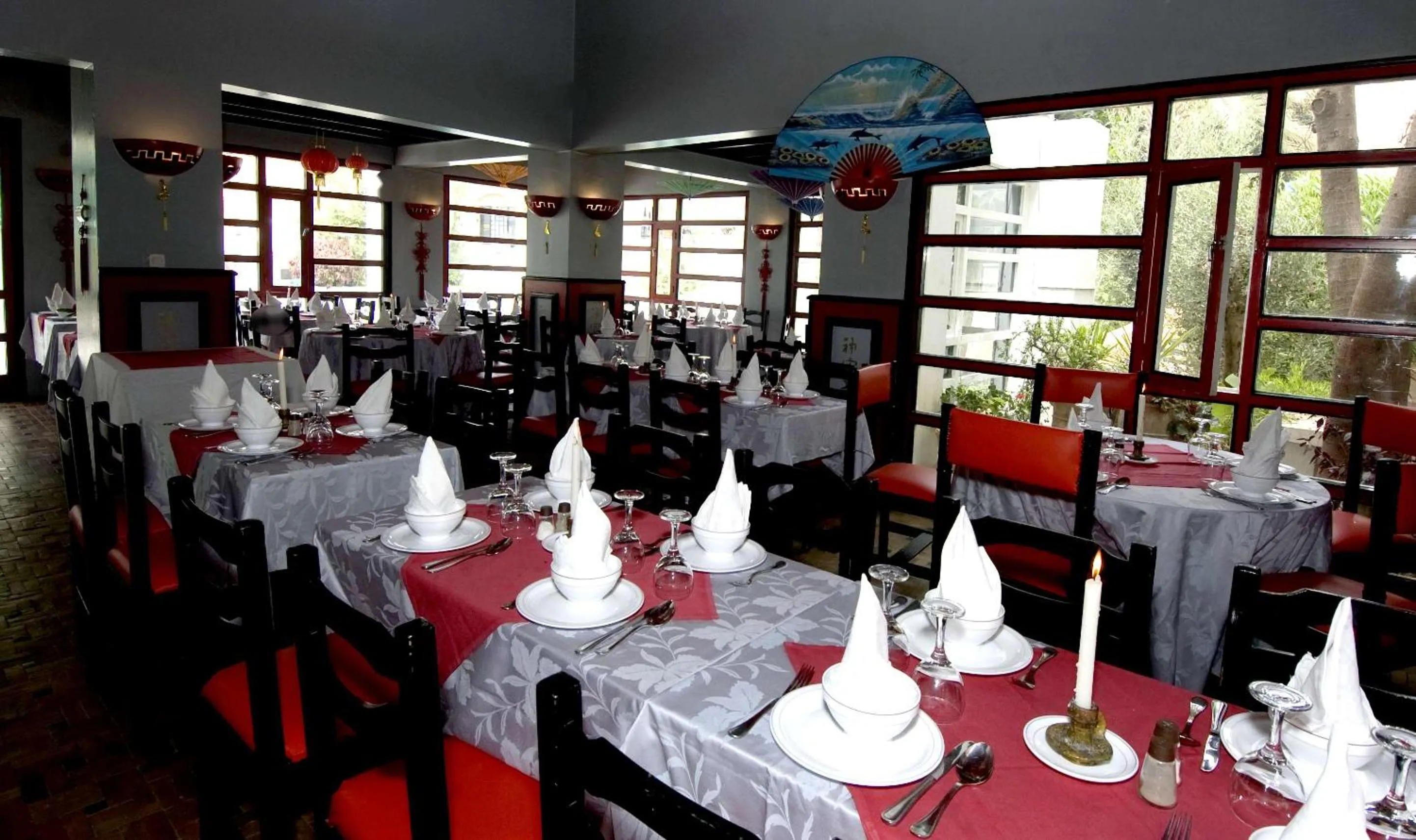 Restaurant/places to eat in El Pueblo Tamlelt