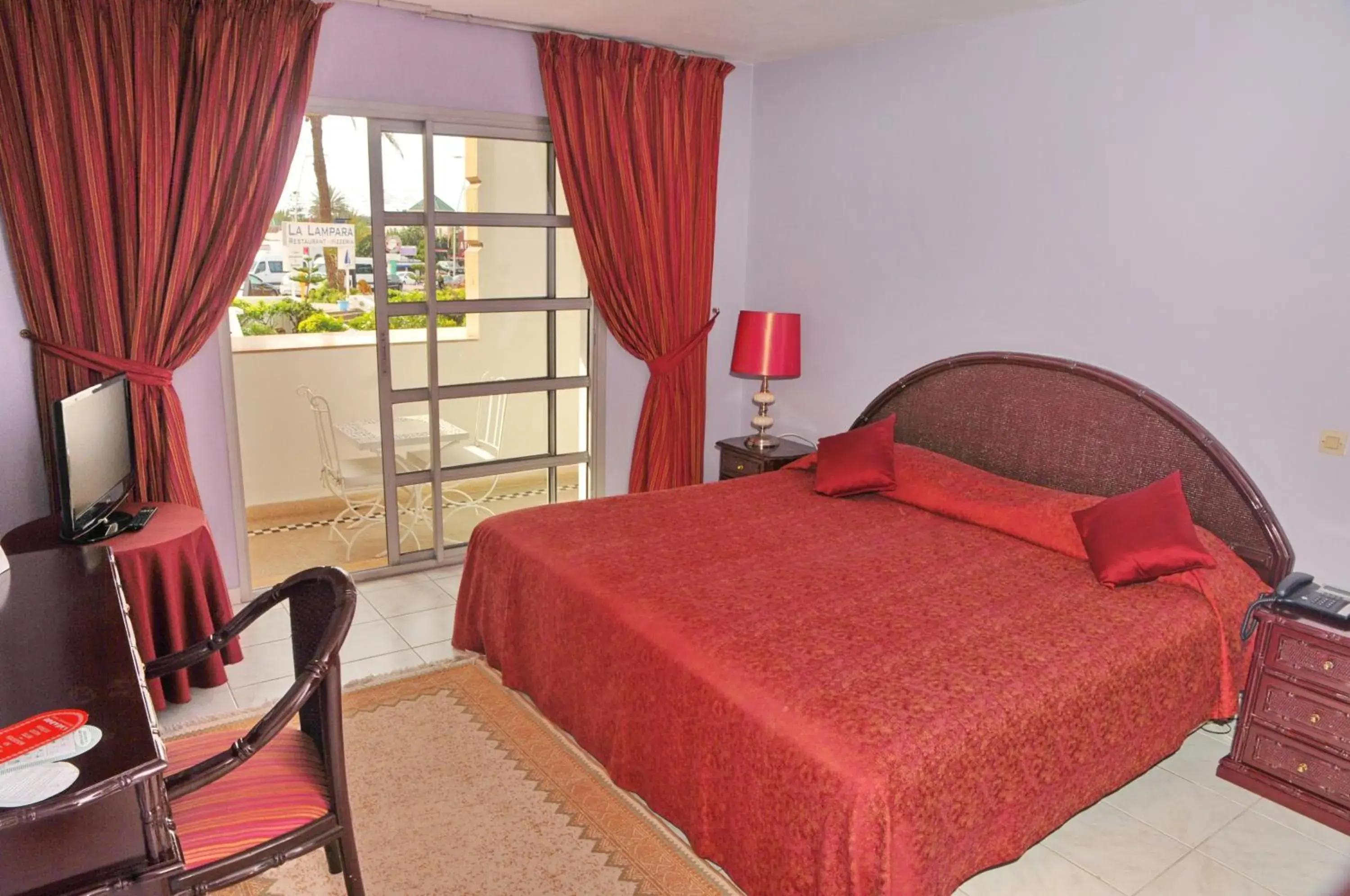 Bedroom, Bed in El Pueblo Tamlelt - All Inclusive